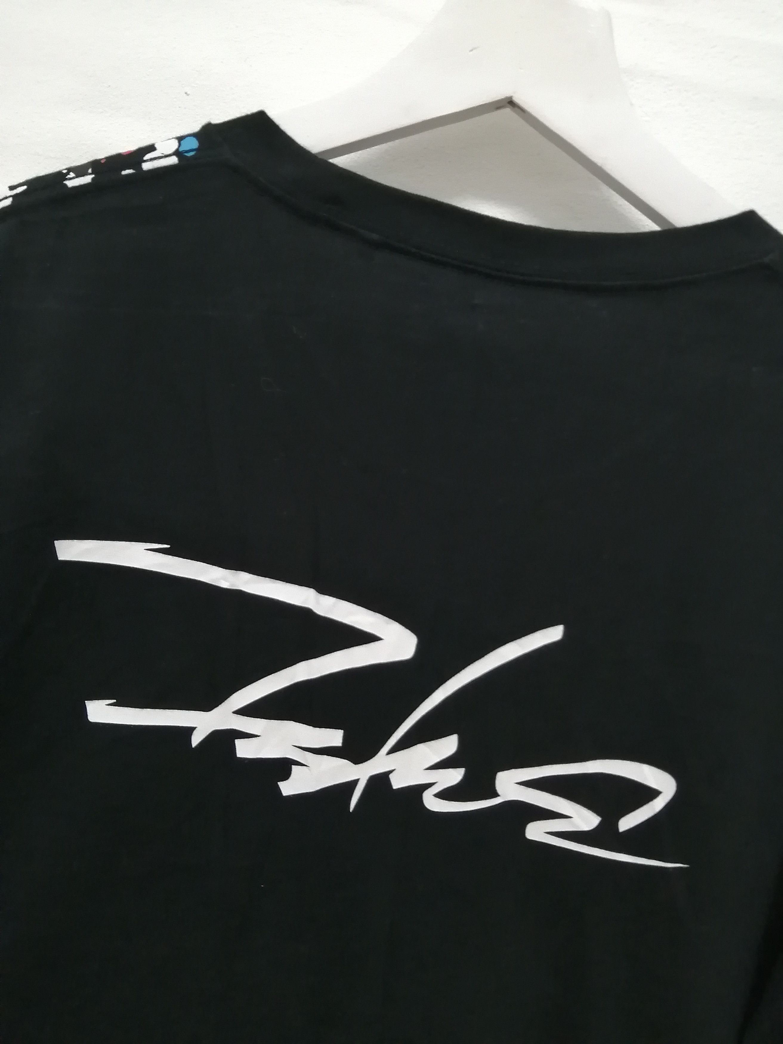 Futura × Uniqlo FUTURA x UNIQLO Splatter Paint T shirt Size US XL / EU 56 / 4 - 3 Thumbnail