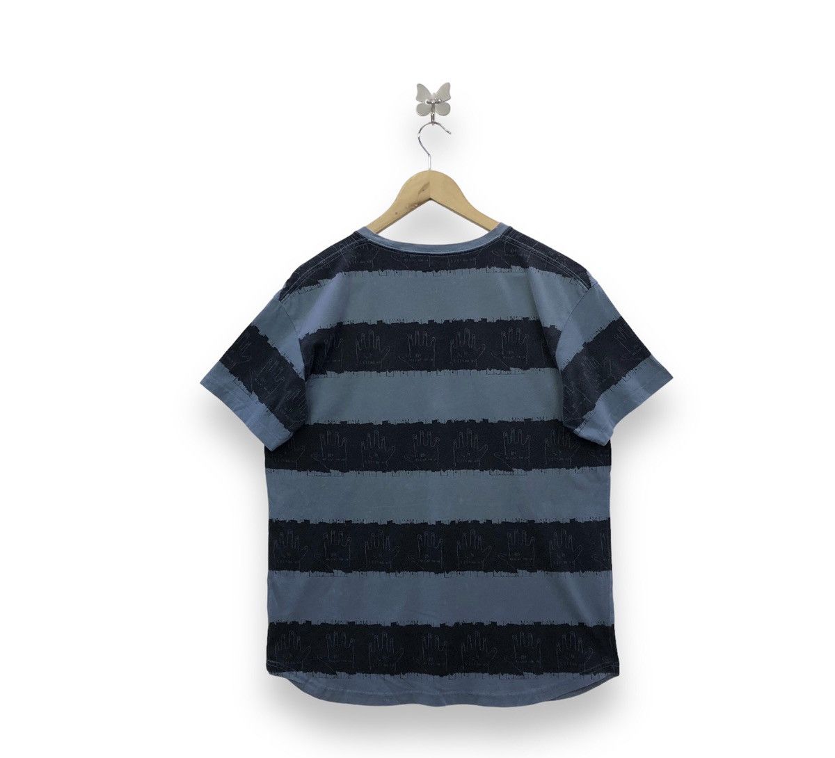 Jean-Michel Basquiat × Uniqlo Rare Collaboration Uniqlo With Jean Mitchel Basquiat Art Tee Size US L / EU 52-54 / 3 - 2 Thumbnail