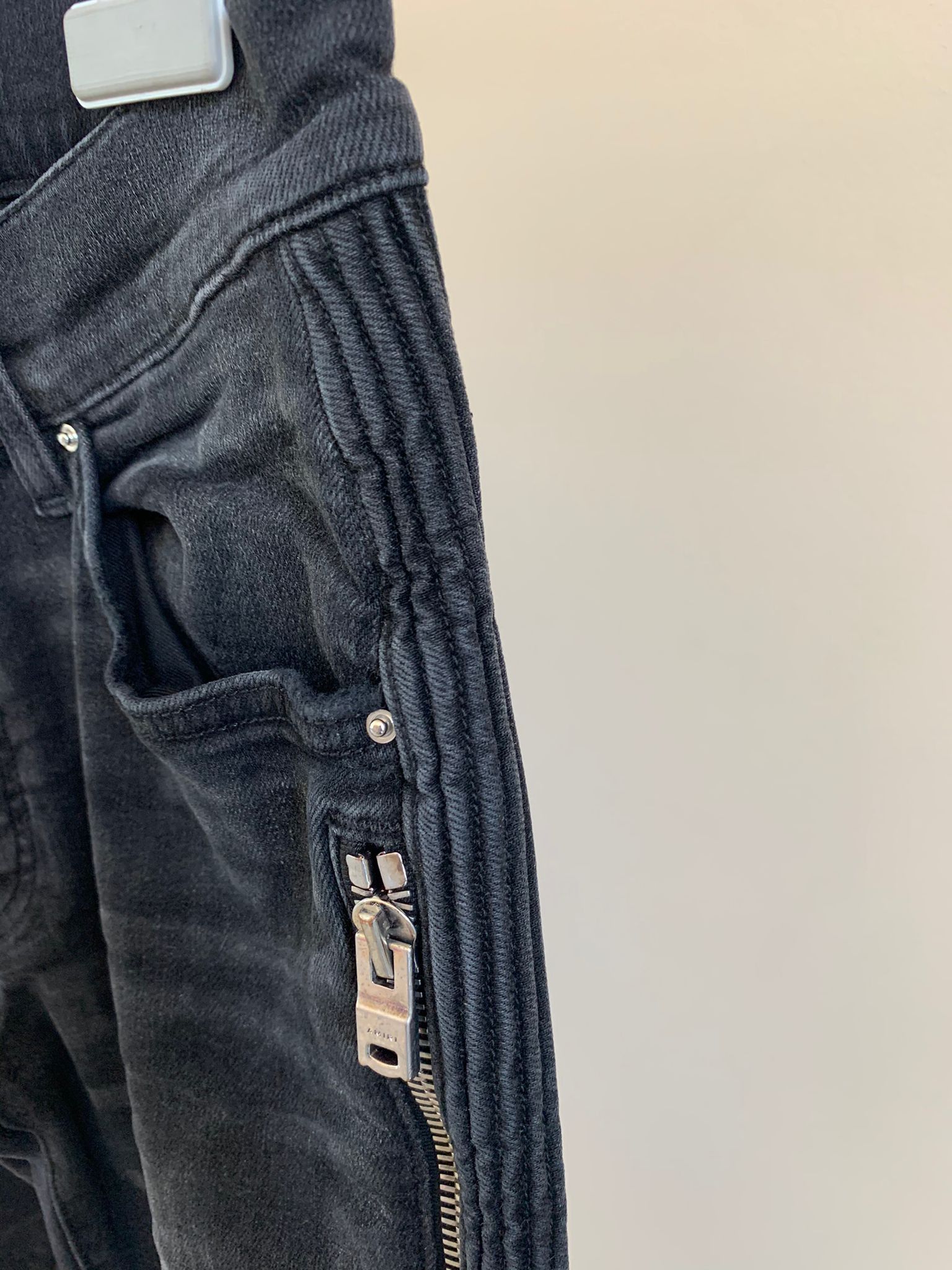 Amiri o1rshd1 Half Track Denim in Aged Black Size US 30 / EU 46 - 5 Thumbnail
