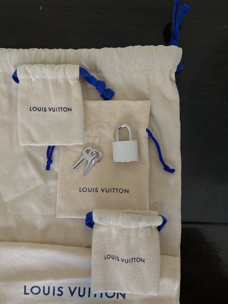 Louis Vuitton × Virgil Abloh Louis Vuitton Prism Keepall 50 SS19 Size ONE SIZE - 5 Thumbnail