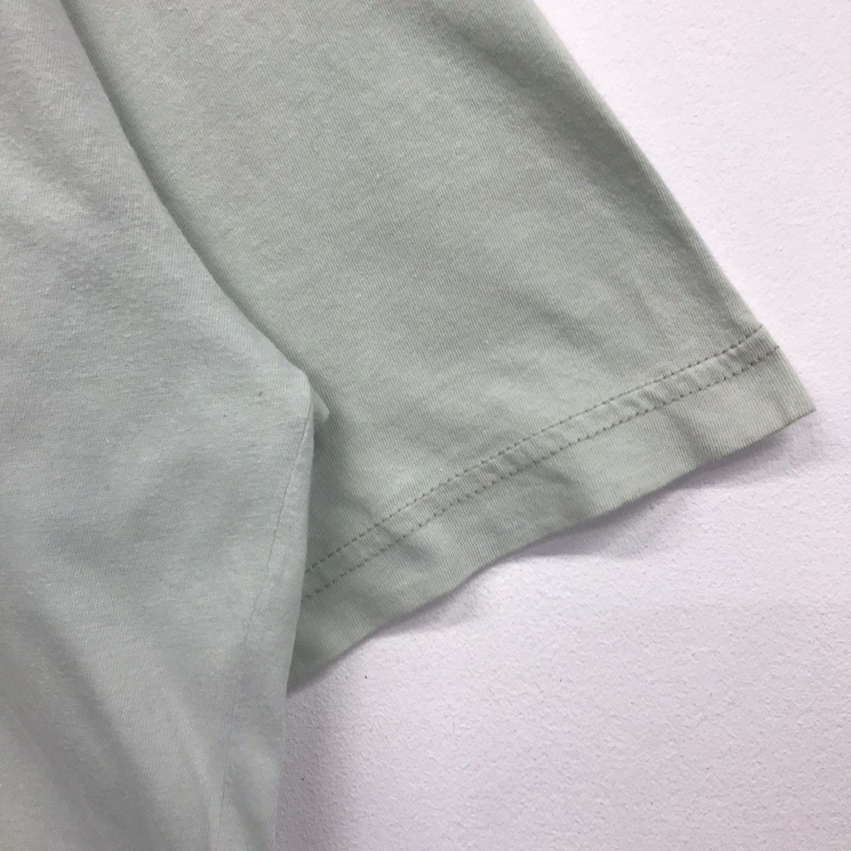 Trussardi × Vintage Vintage Trussardi Habitat Parrot 90s Tee Size US XL / EU 56 / 4 - 4 Thumbnail