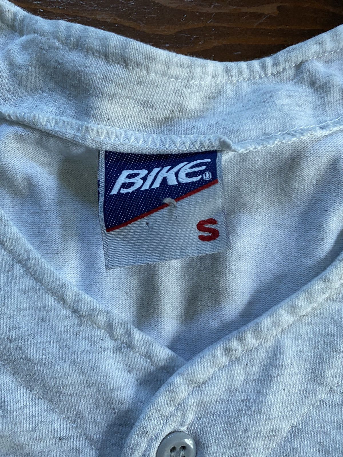 NCAA Vintage 80’s University Miami Bike Baseball Style Button Up Size US S / EU 44-46 / 1 - 10 Thumbnail