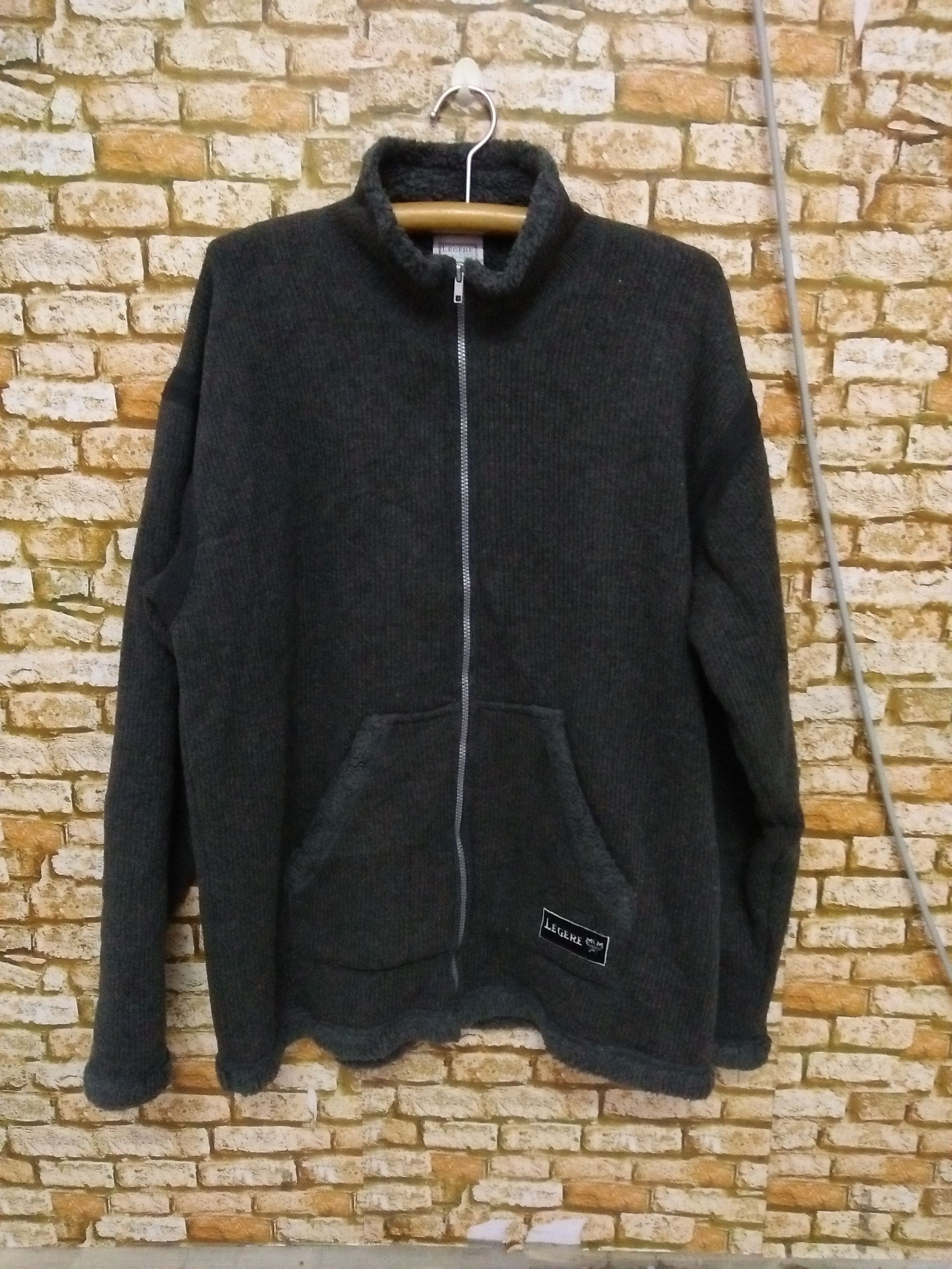 MCM LEGERE BY MCM ITALY KNIT FLEECE (B158) Size US L / EU 52-54 / 3 - 2 Thumbnail