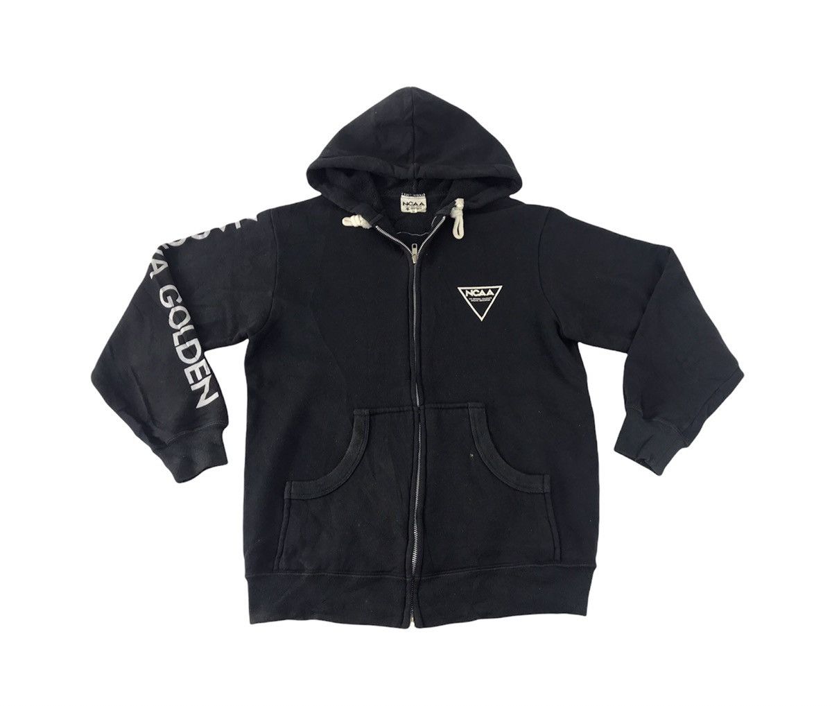 Descente Descente NCAA Nagoya Golden Zipper Hoodies Big Logo Size US S / EU 44-46 / 1 - 1 Thumbnail