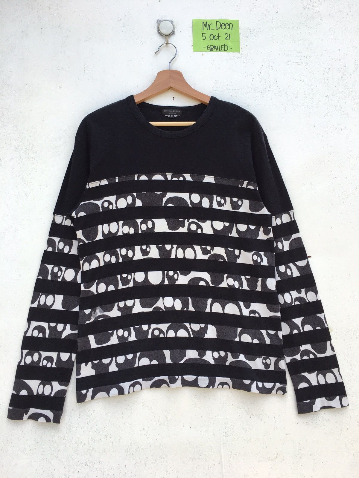 Comme des Garcons Rare Comme DES Garcons Homme Long Sleeve Tee Skulls AD2010 Size US M / EU 48-50 / 2 - 1 Thumbnail