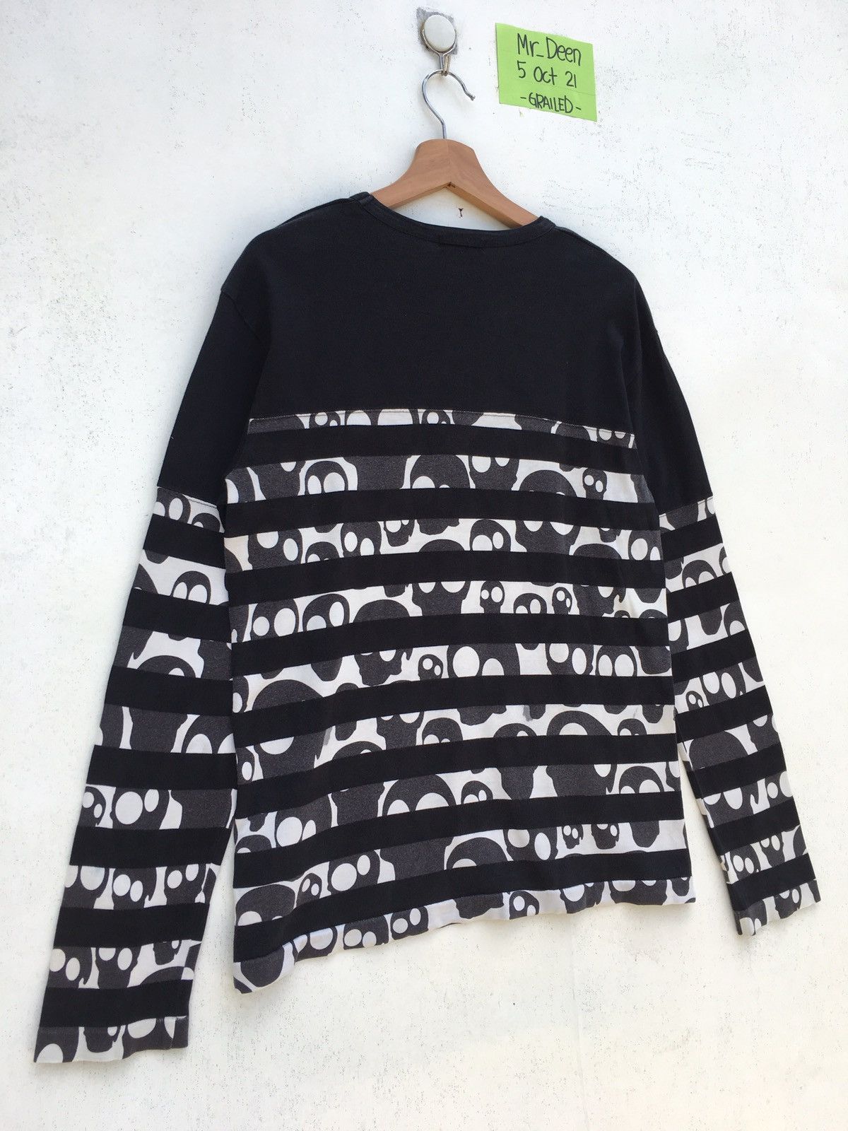 Comme des Garcons Rare Comme DES Garcons Homme Long Sleeve Tee Skulls AD2010 Size US M / EU 48-50 / 2 - 13 Thumbnail