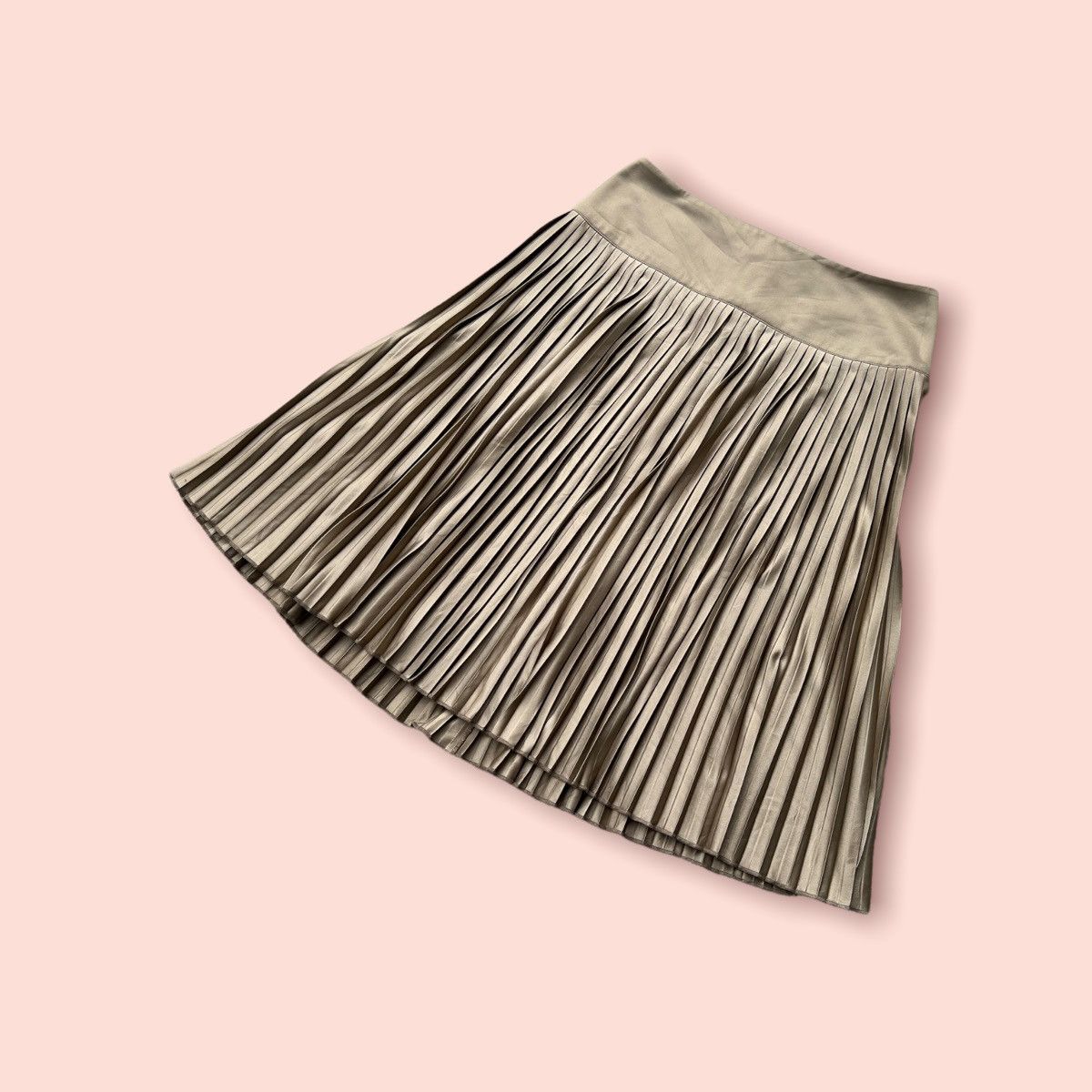Jun Takahashi × Lemaire × Uniqlo UNIQLO X LEMAIRE (UNIQLO U) PLEATED SKIRTS Size 33" - 2 Thumbnail