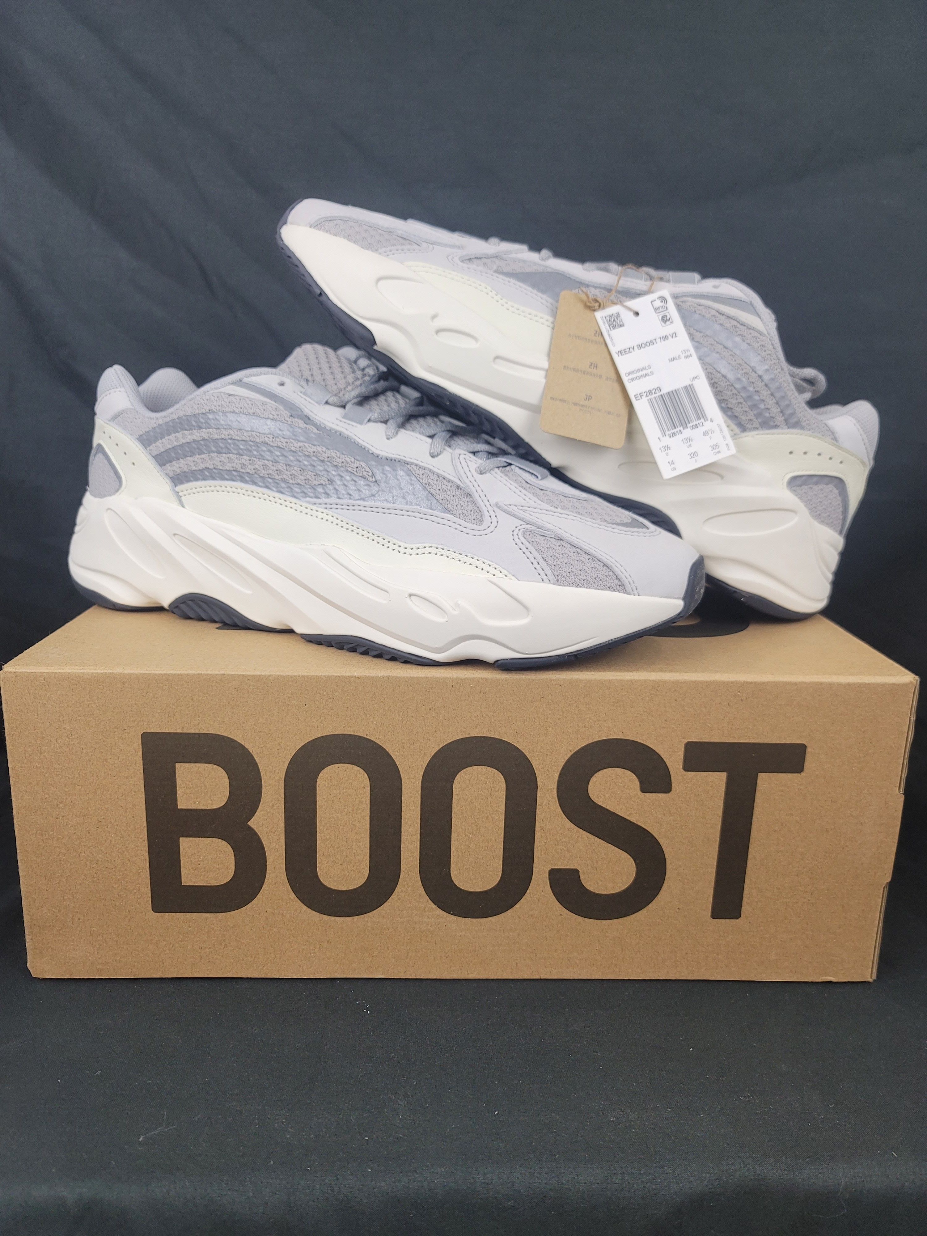 Pre-owned Adidas X Kanye West Adidas Yeezy Boost 700 V2 Static Kanye West Confirmed Order Shoes