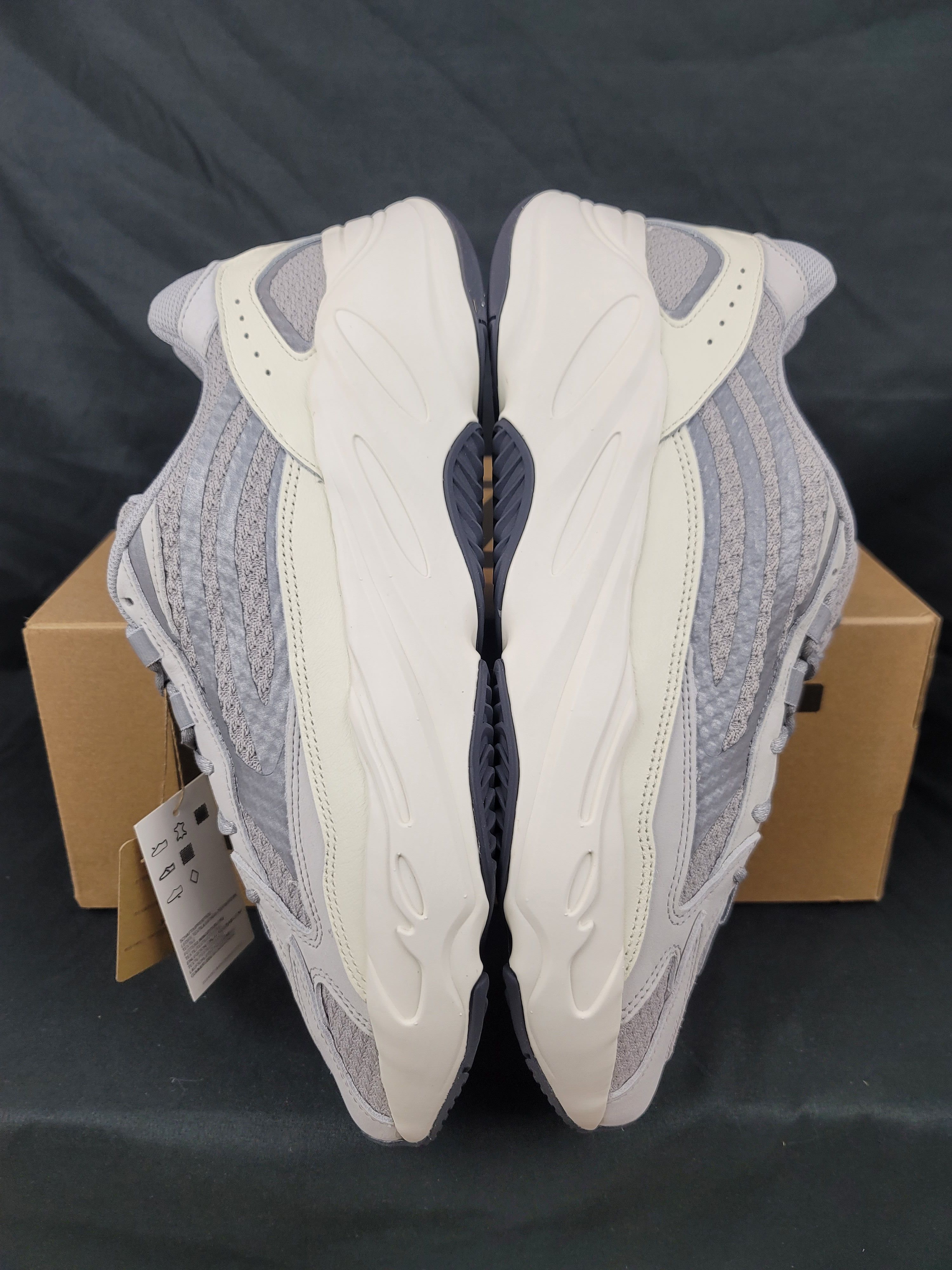 Adidas × Kanye West Adidas Yeezy Boost 700 V2 Static Kanye West CONFIRMED ORDER Size US 14 / EU 47 - 6 Thumbnail
