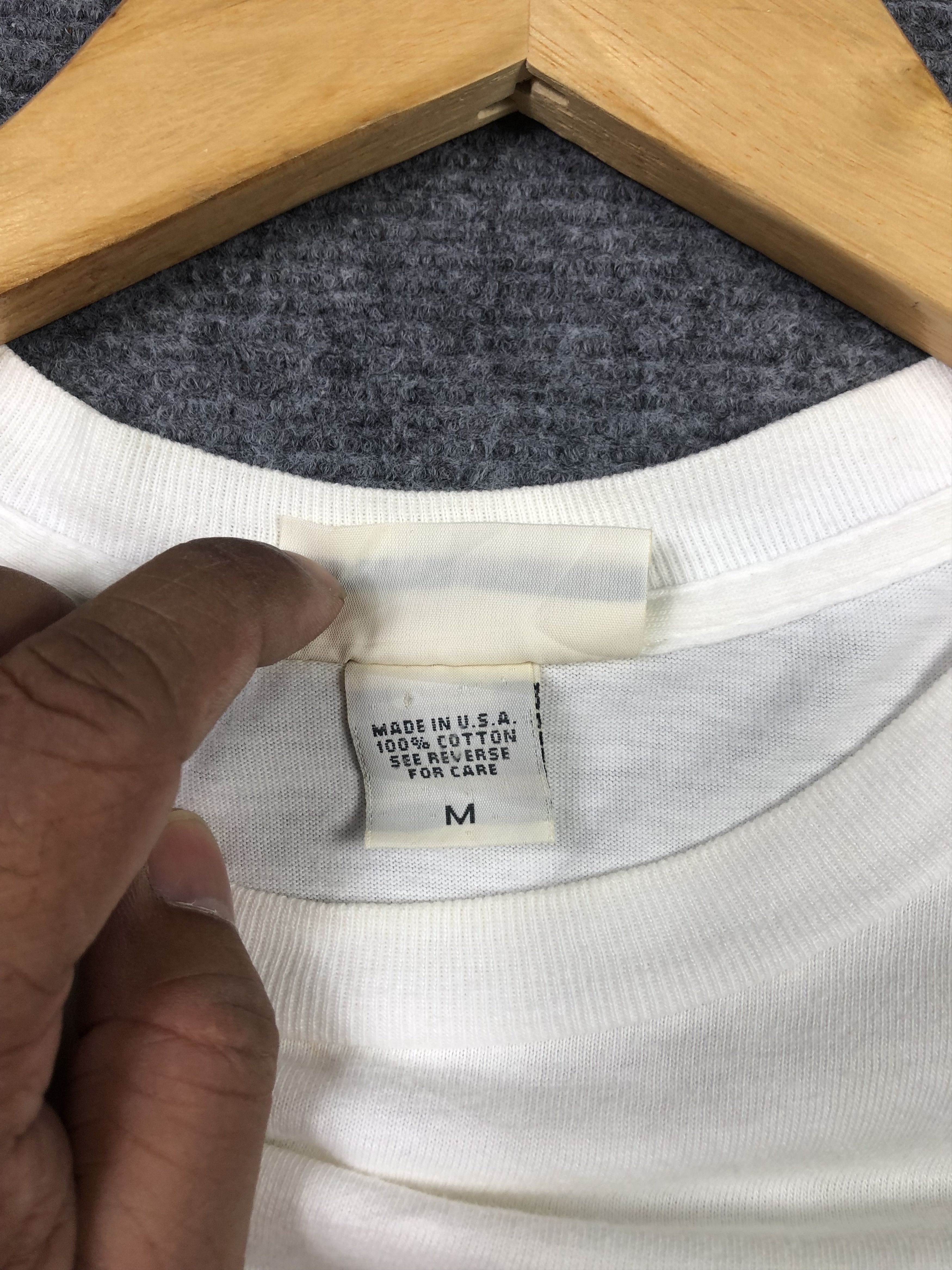 Banana Republic Banana Republic New York Tshirt Size US M / EU 48-50 / 2 - 4 Thumbnail
