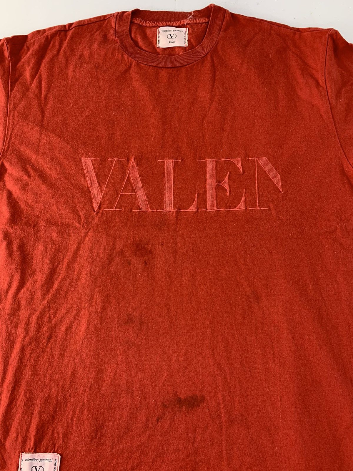 Valentino Valentino Garavani Italian Designer Embroidery Spell Out Tee Size US L / EU 52-54 / 3 - 2 Thumbnail