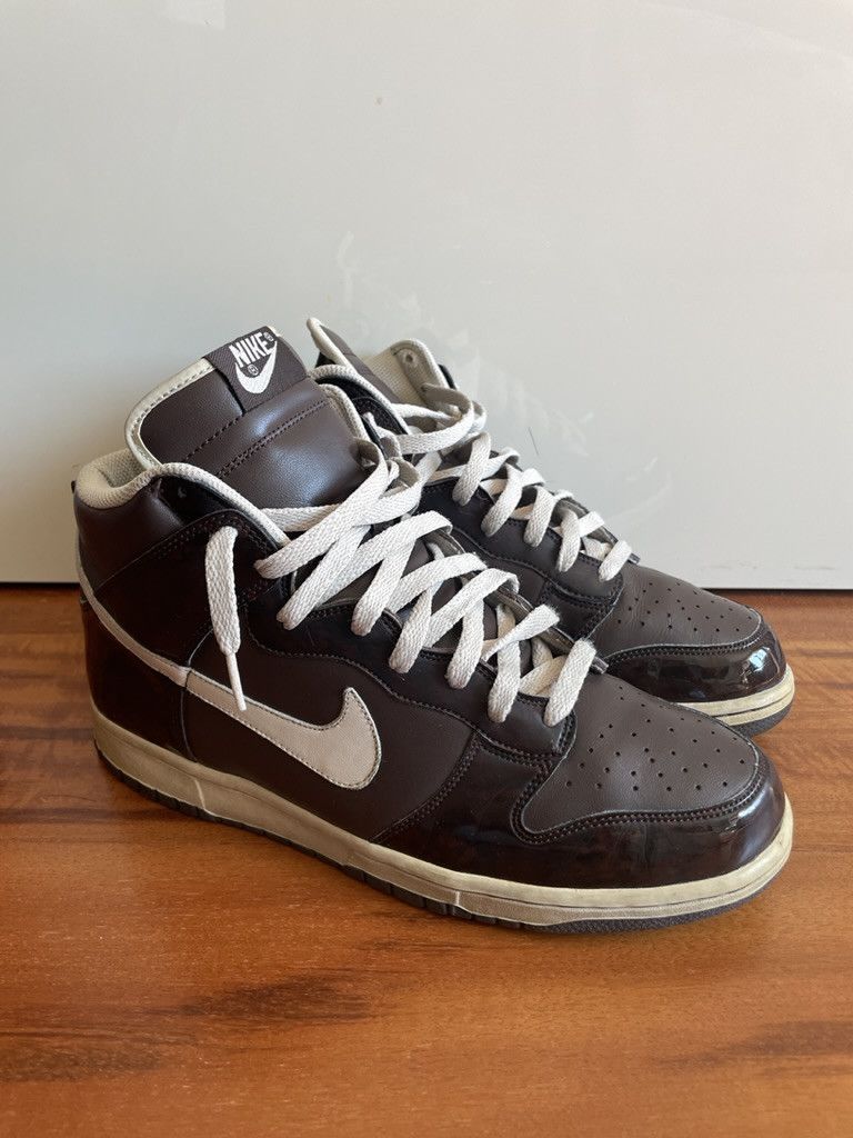 image of Nike Sb Dunk High Premium 2006 Woodgrain Shoes in Baroque Brown/Birch/Black, Men's (Size 11)