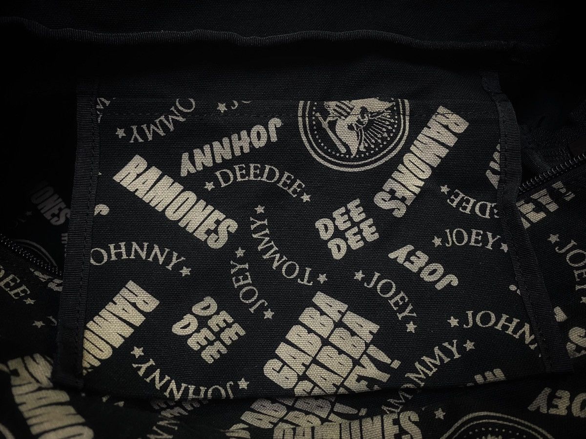 Hysteric Glamour Hysteric Glamour x Ramones Duffel Bag Size ONE SIZE - 13 Thumbnail