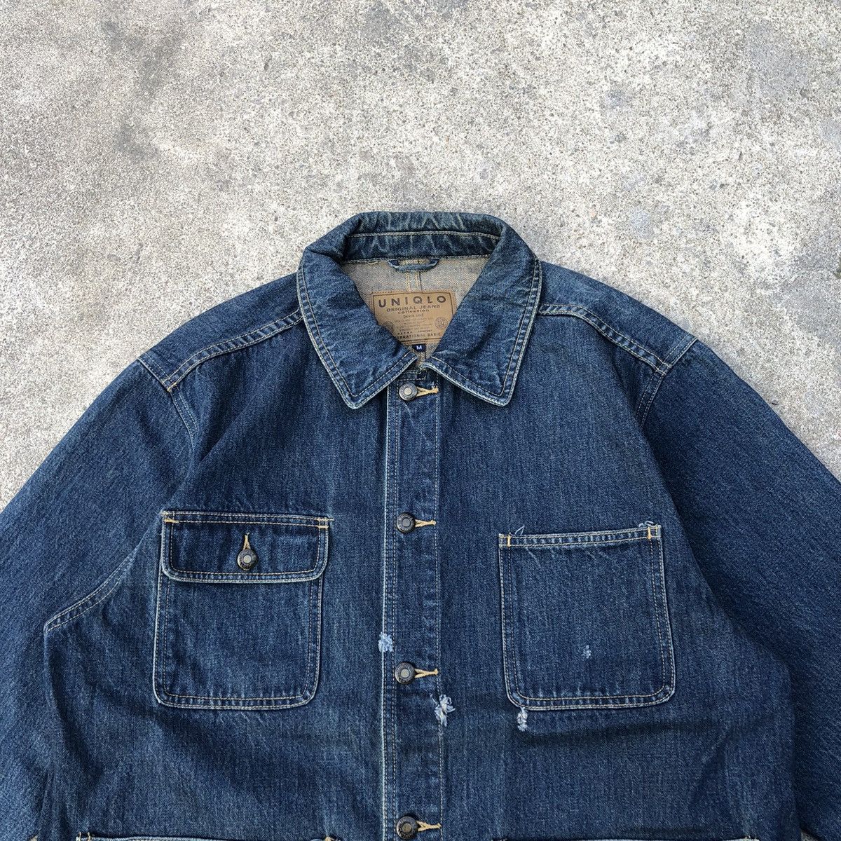 Japanese Brand × Uniqlo 🔥Rare🔥🇯🇵Uniqlo Distress Rips Four Pocket Stylish Denim Jacket Size US M / EU 48-50 / 2 - 2 Thumbnail