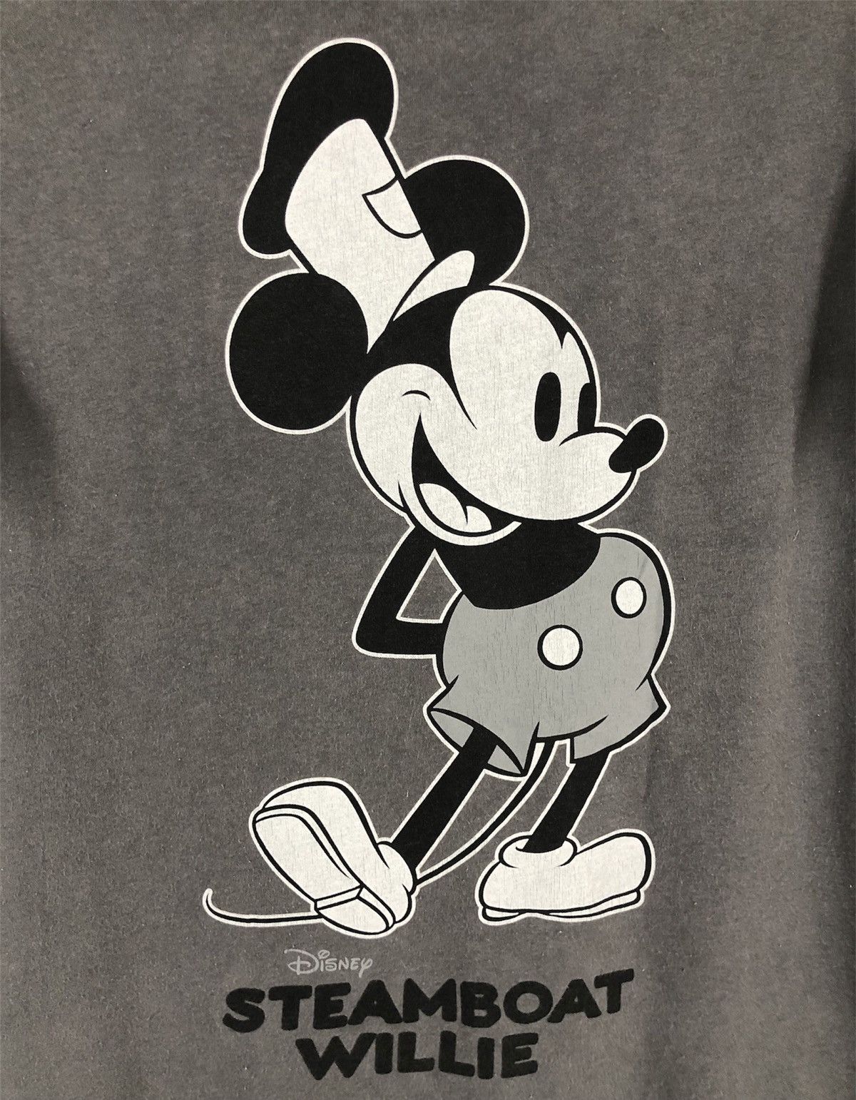 Disney × Mickey Mouse × Uniqlo Mickey Mouse Uniqlo Steamboat Willie Size US XL / EU 56 / 4 - 3 Thumbnail