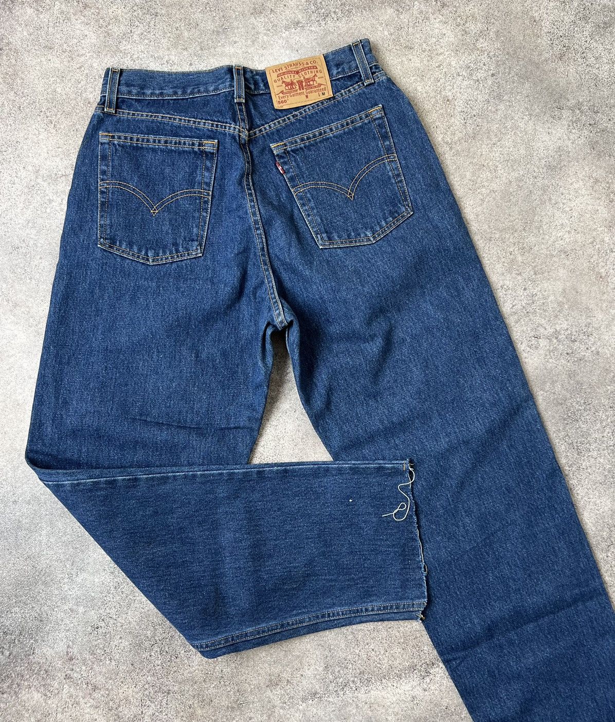 Levi's × Levi's Vintage Clothing × Vintage Levi’s 560 vintage jeans Size US 33 - 1 Thumbnail