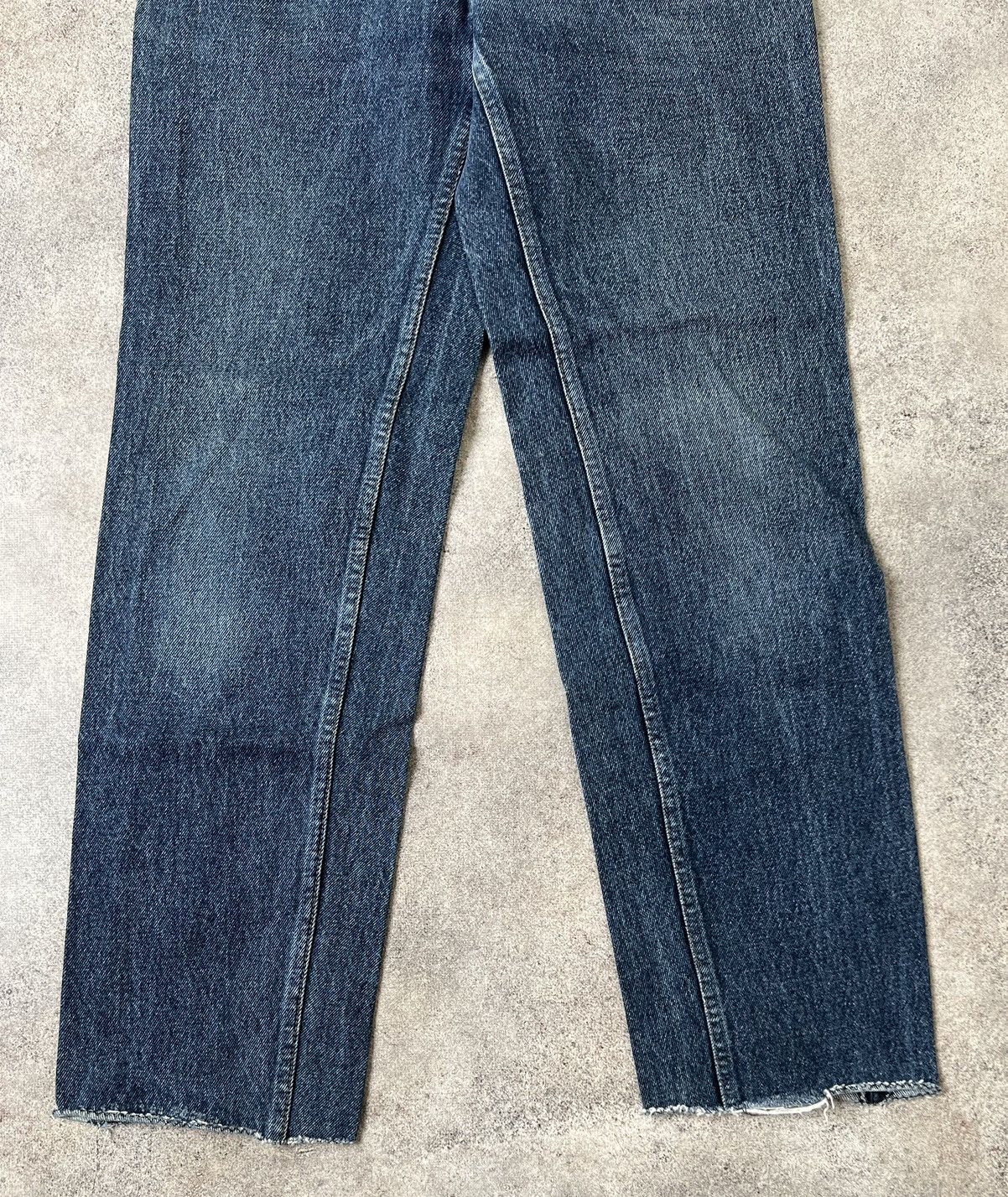 Levi's × Levi's Vintage Clothing Levi’s 501 vintage jeans Size US 28 / EU 44 - 2 Thumbnail