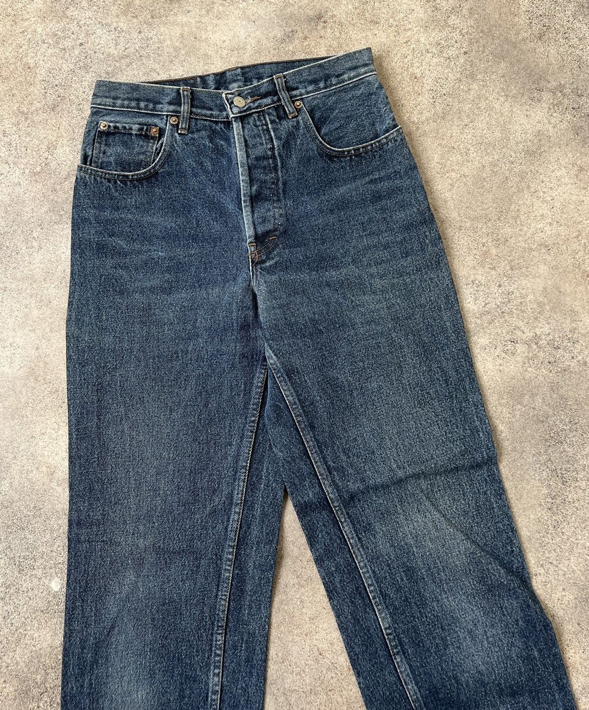Levi's × Levi's Vintage Clothing Levi’s 501 vintage jeans Size US 28 / EU 44 - 3 Thumbnail