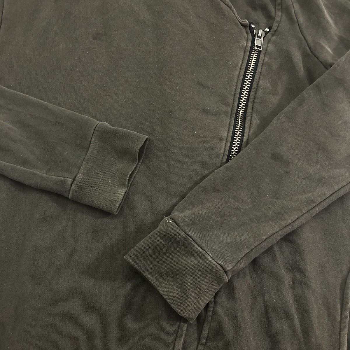 Divided Rare Divided Dark Faded Green Hoodie Size US S / EU 44-46 / 1 - 3 Thumbnail