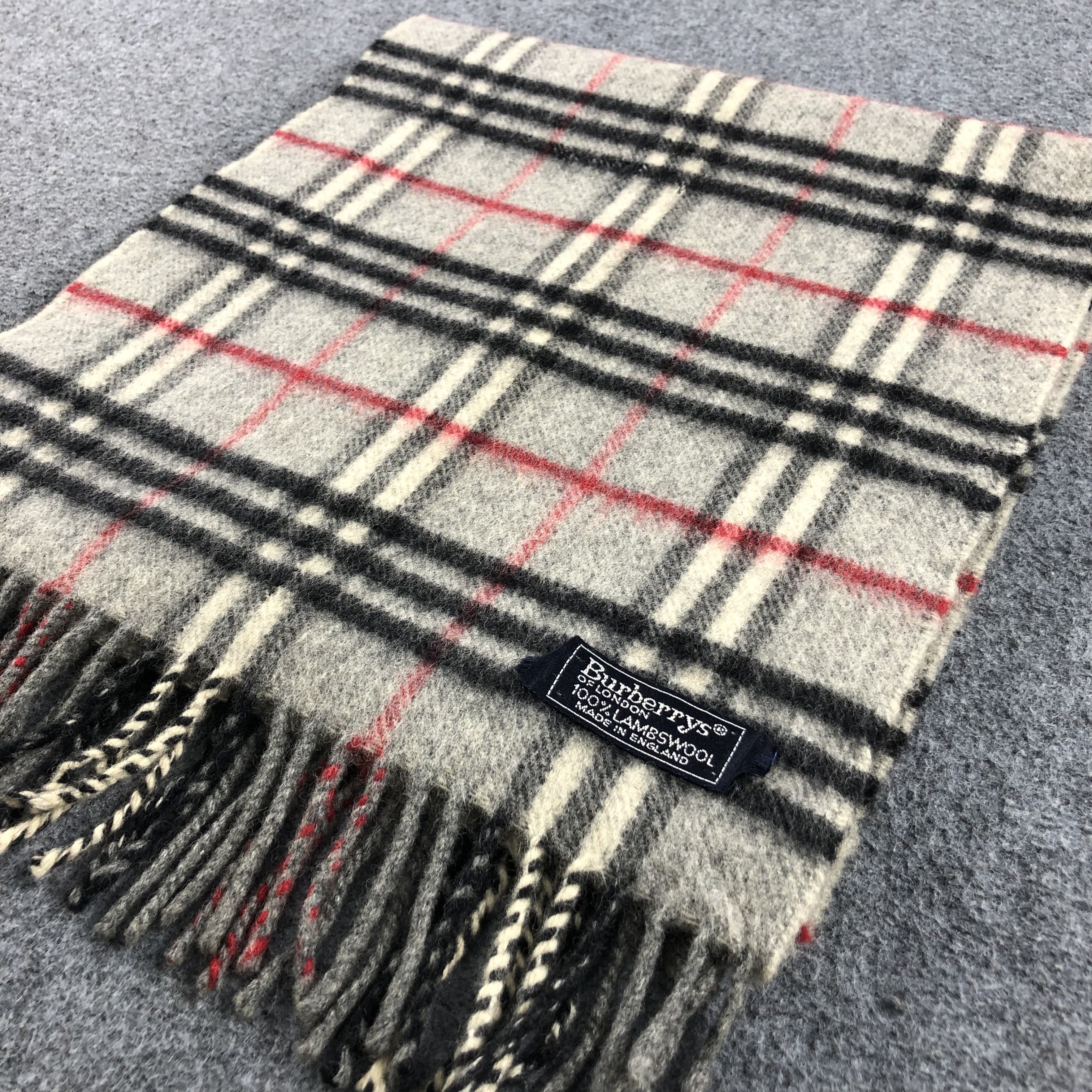 Burberry Burberrys Nova Check Grey Wool Scarf Muffler V660 Size ONE SIZE - 2 Thumbnail