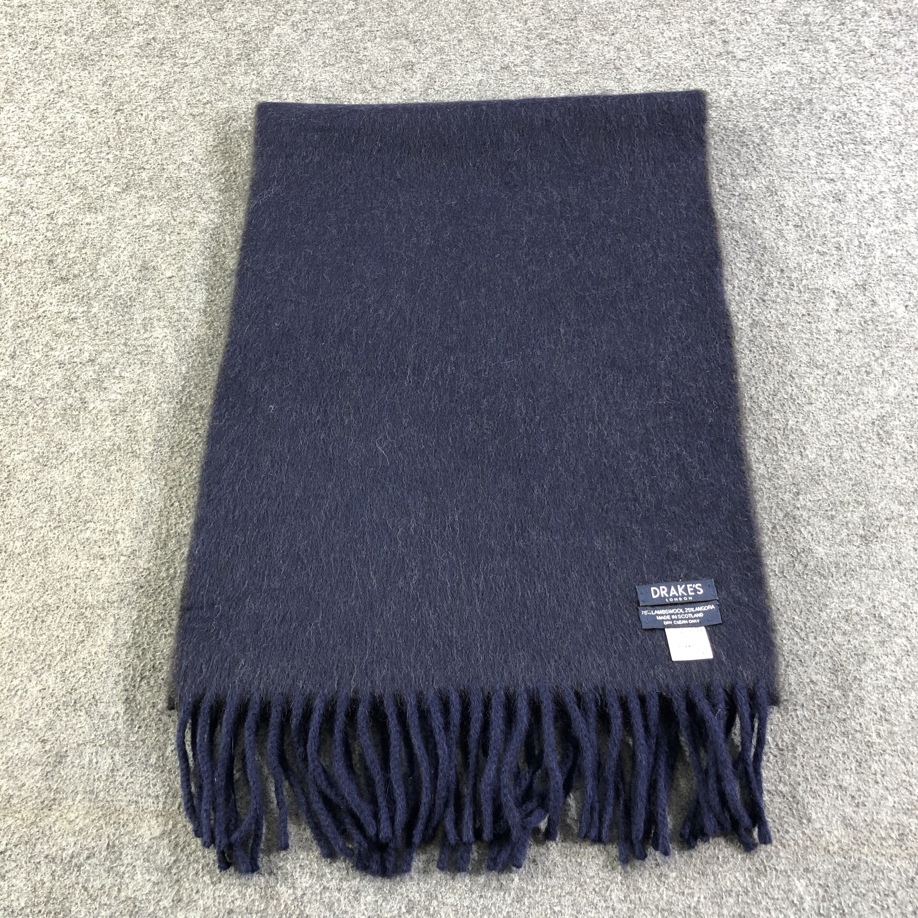 Drake's Drake's Navy Blue Wool Scarf Muffler V1334 Size ONE SIZE - 1 Thumbnail
