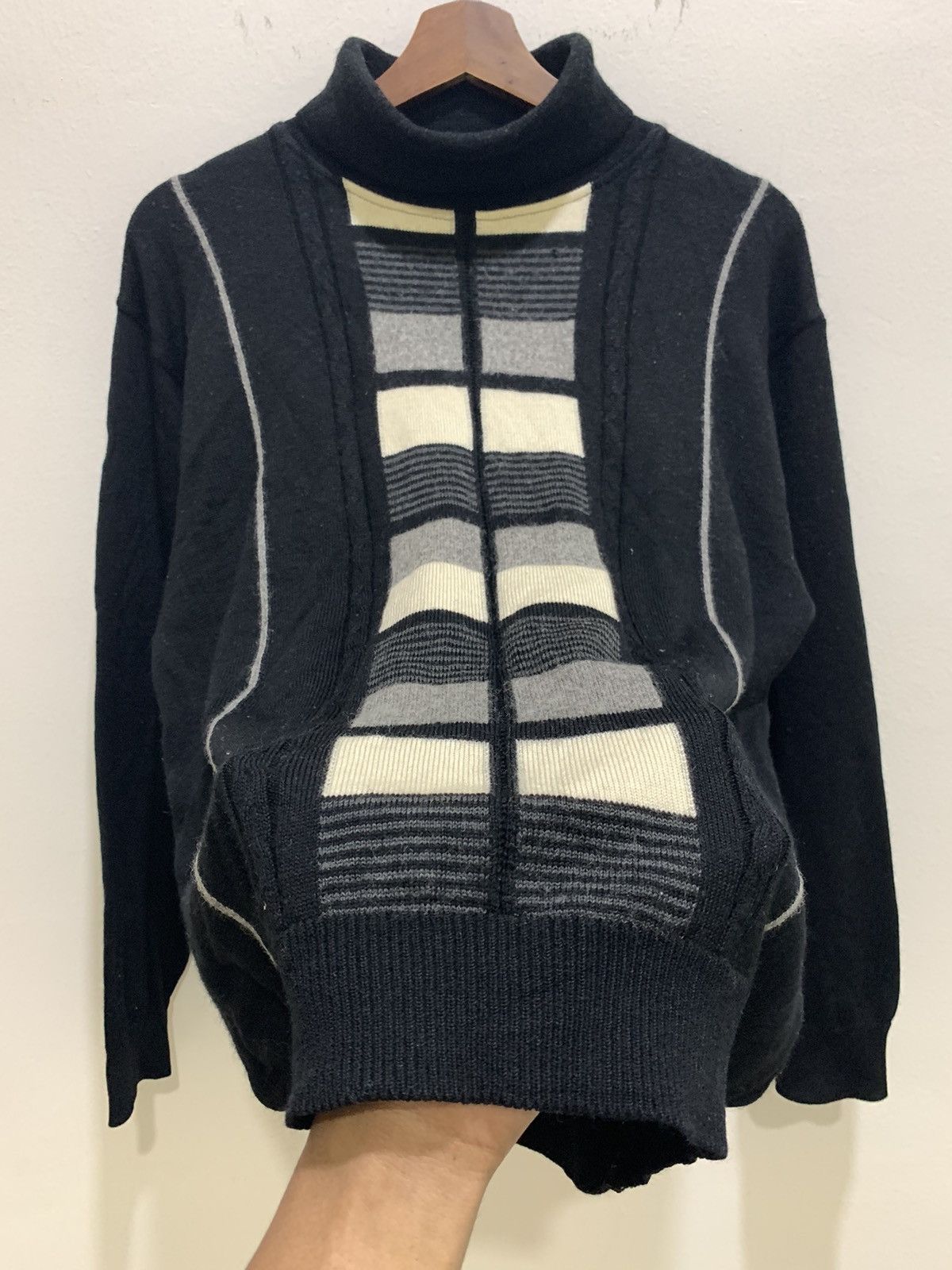 Aran Isles Knitwear × Designer SEPLASKA Window Intarsia Turtleneck Knitwear Jumper Sweater Size US M / EU 48-50 / 2 - 7 Thumbnail