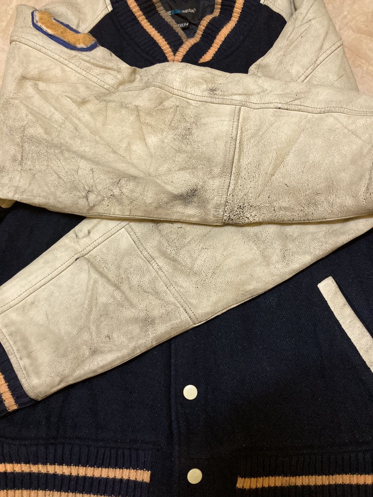Japanese Brand The Blue Bear Leather Arm Varsity Jacket Size US M / EU 48-50 / 2 - 6 Thumbnail