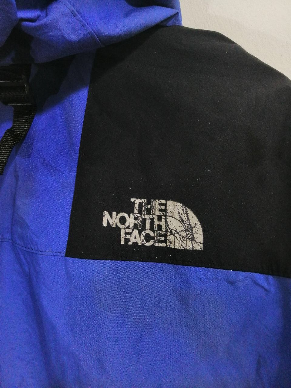 The North Face The North Face Goretax Jacket Two Tone Color Design Size US L / EU 52-54 / 3 - 7 Thumbnail
