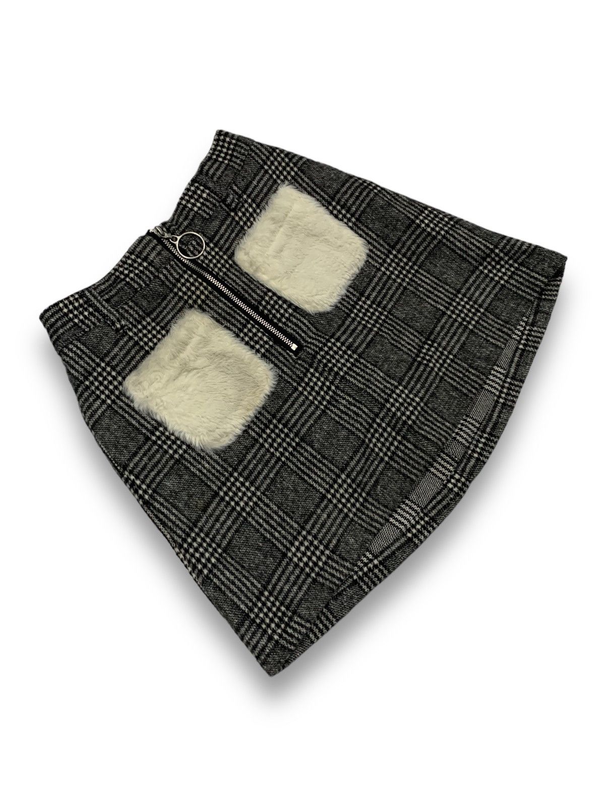 Japanese Brand Japanese Brand Faux Fur Plaid Mini Skirt like Burberry Size 24" / US 00 / IT 34 - 8 Thumbnail