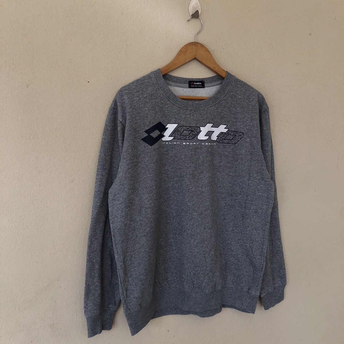 Japanese Brand VINTAGE LOTTO ITALIAN SPORT DESIGN SWEATSHIRT BIG LOGO Size US L / EU 52-54 / 3 - 2 Thumbnail