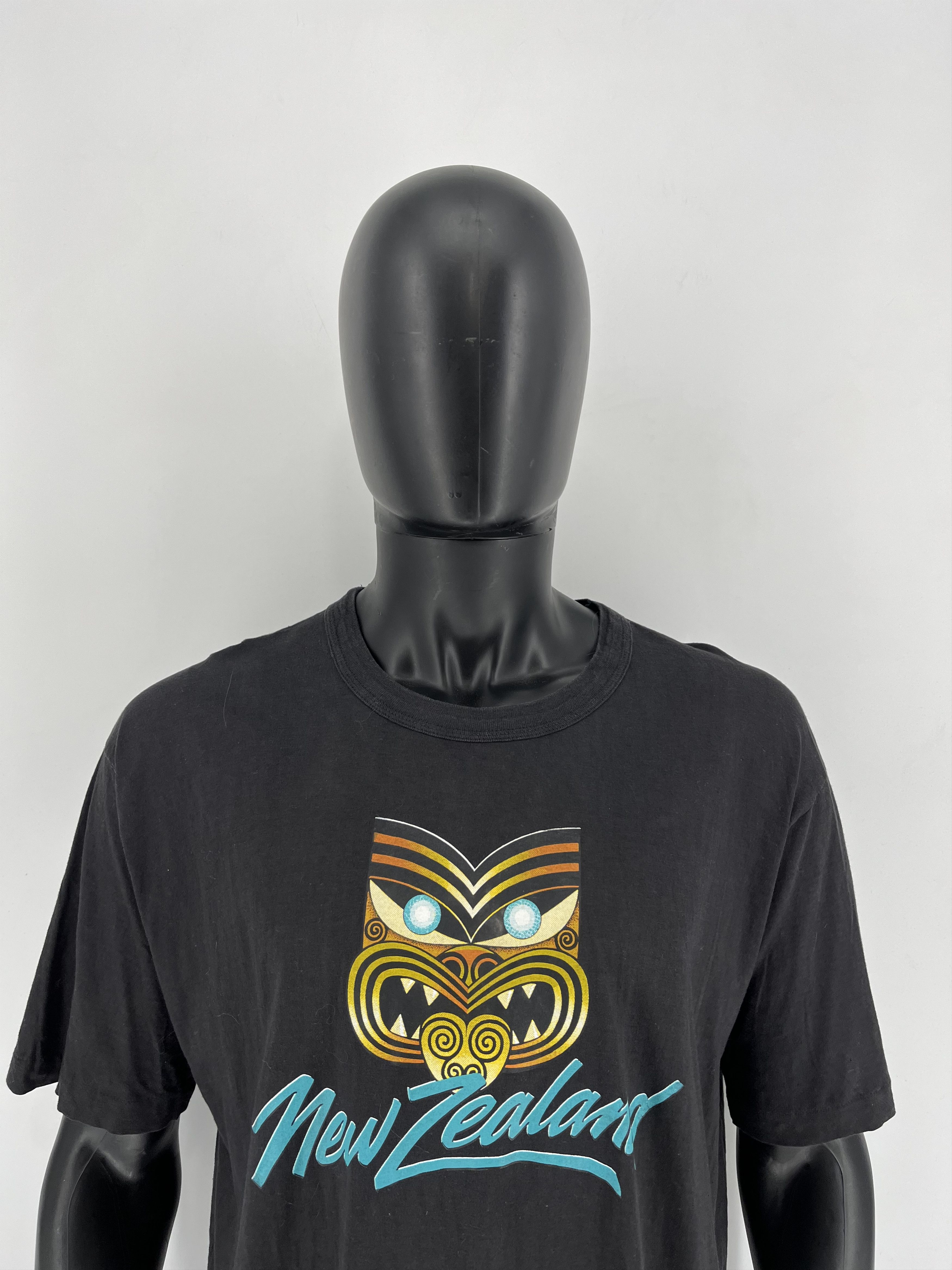 Vintage RARE! VTG T&SKI NEW ZEALAND NATURE VIBRANT GRAPHIC TEE Size US M / EU 48-50 / 2 - 5 Thumbnail