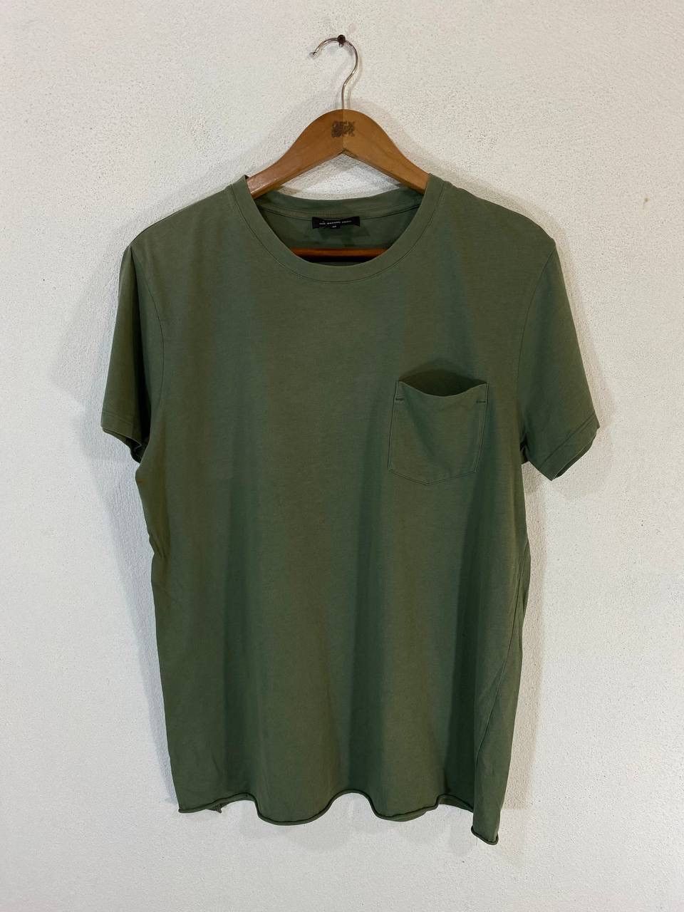 image of A P C Plain Tshirt Single Pocket in Green, Men's (Size Medium)
