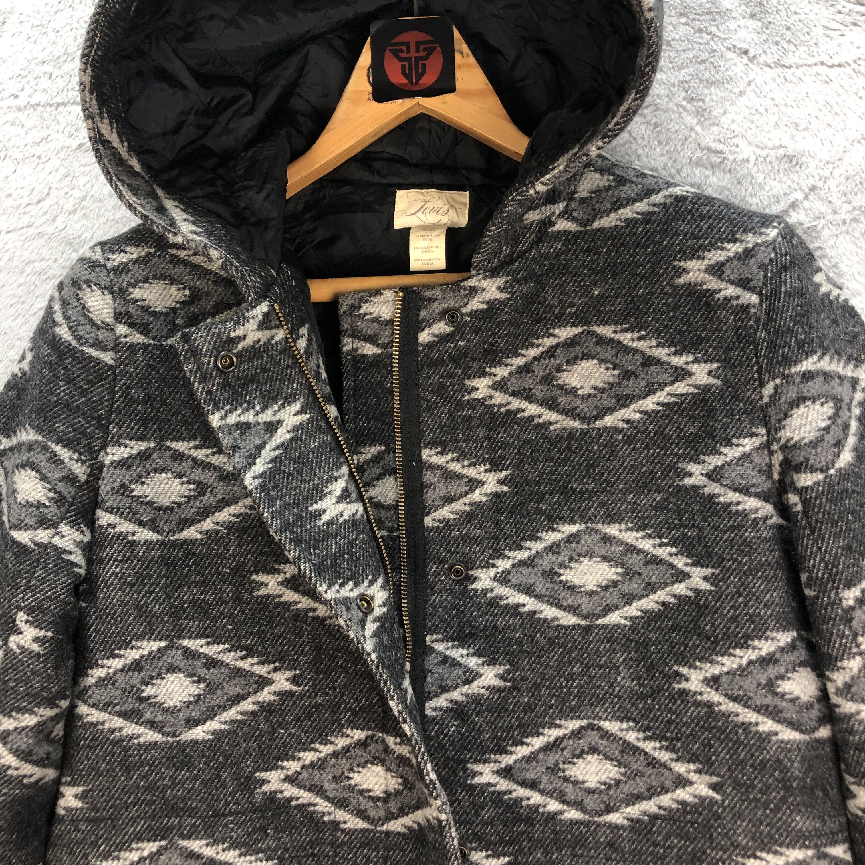 Levi's LEVIS NATIVE FULLPRINT HOODIE JACKET #6763-85 Size S / US 4 / IT 40 - 6 Thumbnail