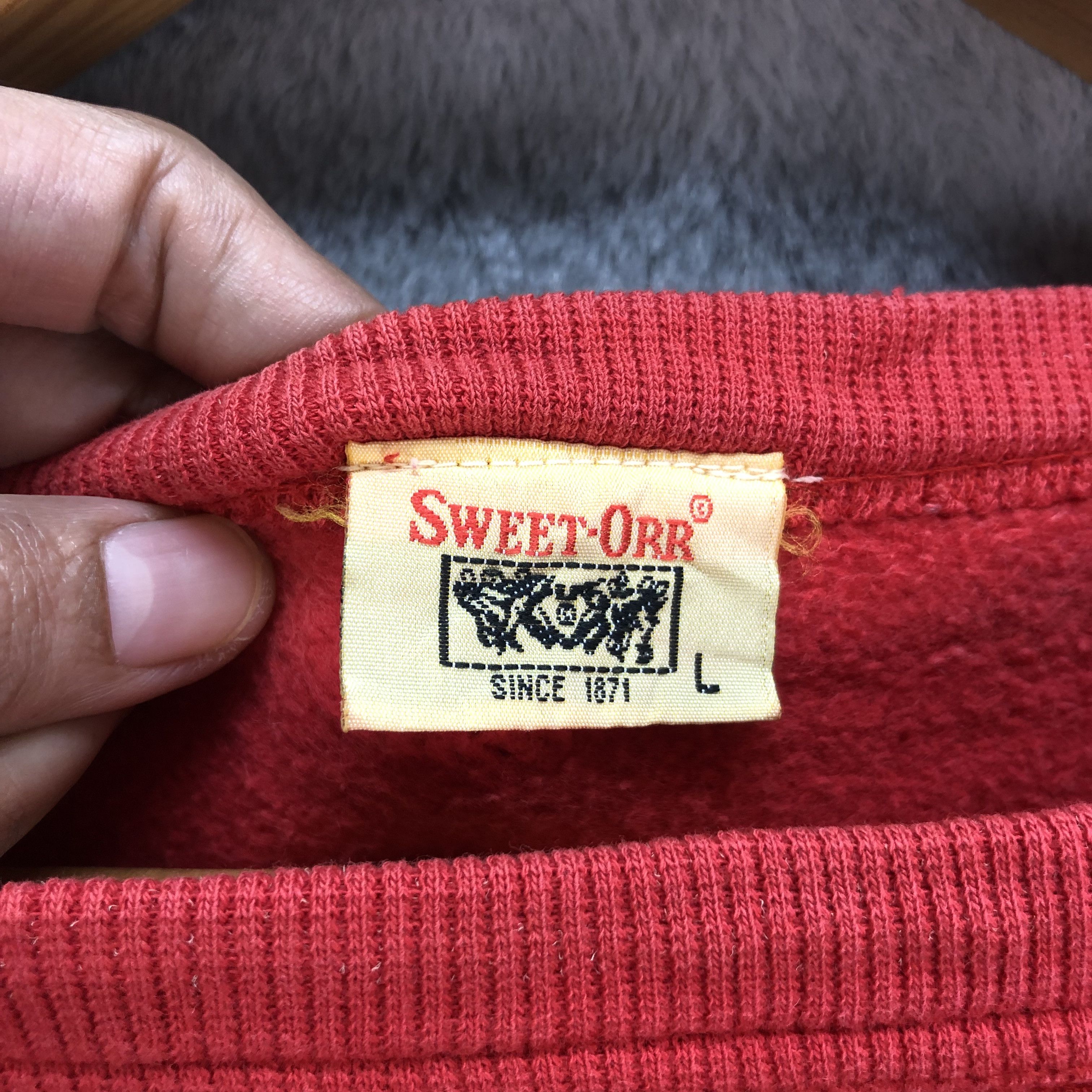 Vintage NORTHWOOD HILLS TRACK WING SHOES LOGO SWEATSHIRTS #6769-86 Size US L / EU 52-54 / 3 - 8 Thumbnail
