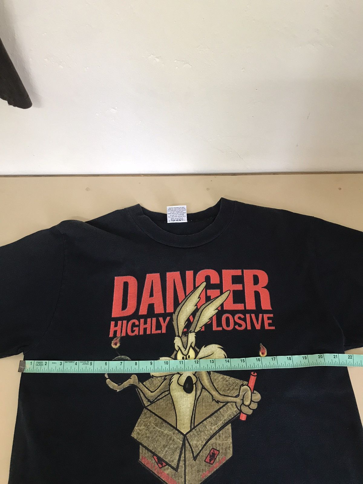 Cartoon Network Vintage Looney Tunes Explosive Coyote T-shirts Size US L / EU 52-54 / 3 - 7 Thumbnail