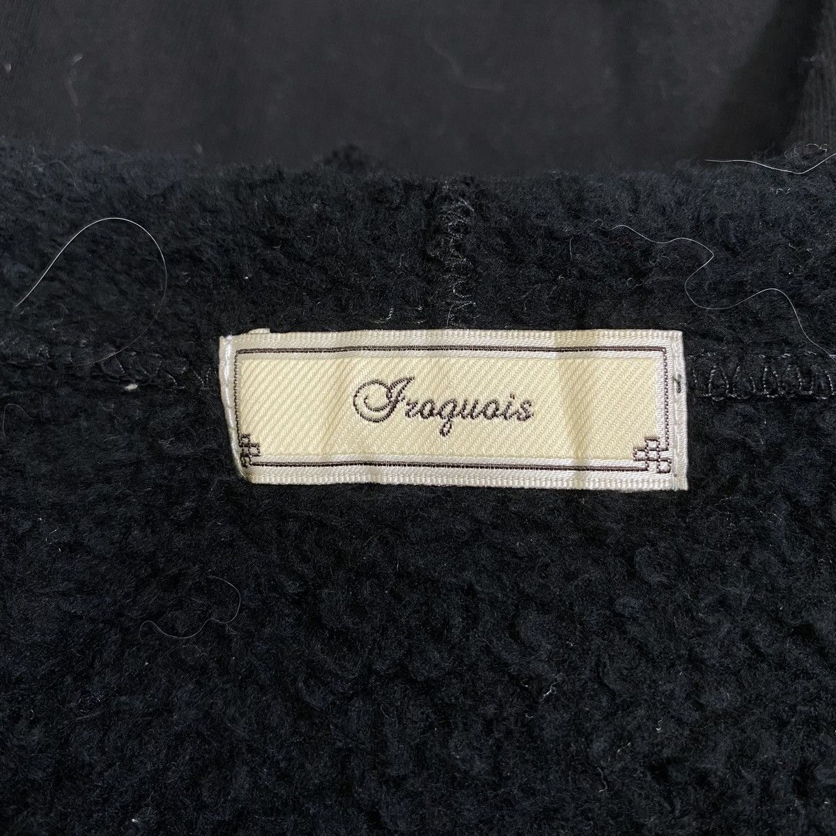 Iroquois Japan Vintage IROQUOIS Japanese Brand Hoodie Pullover Jumper Size US M / EU 48-50 / 2 - 7 Thumbnail