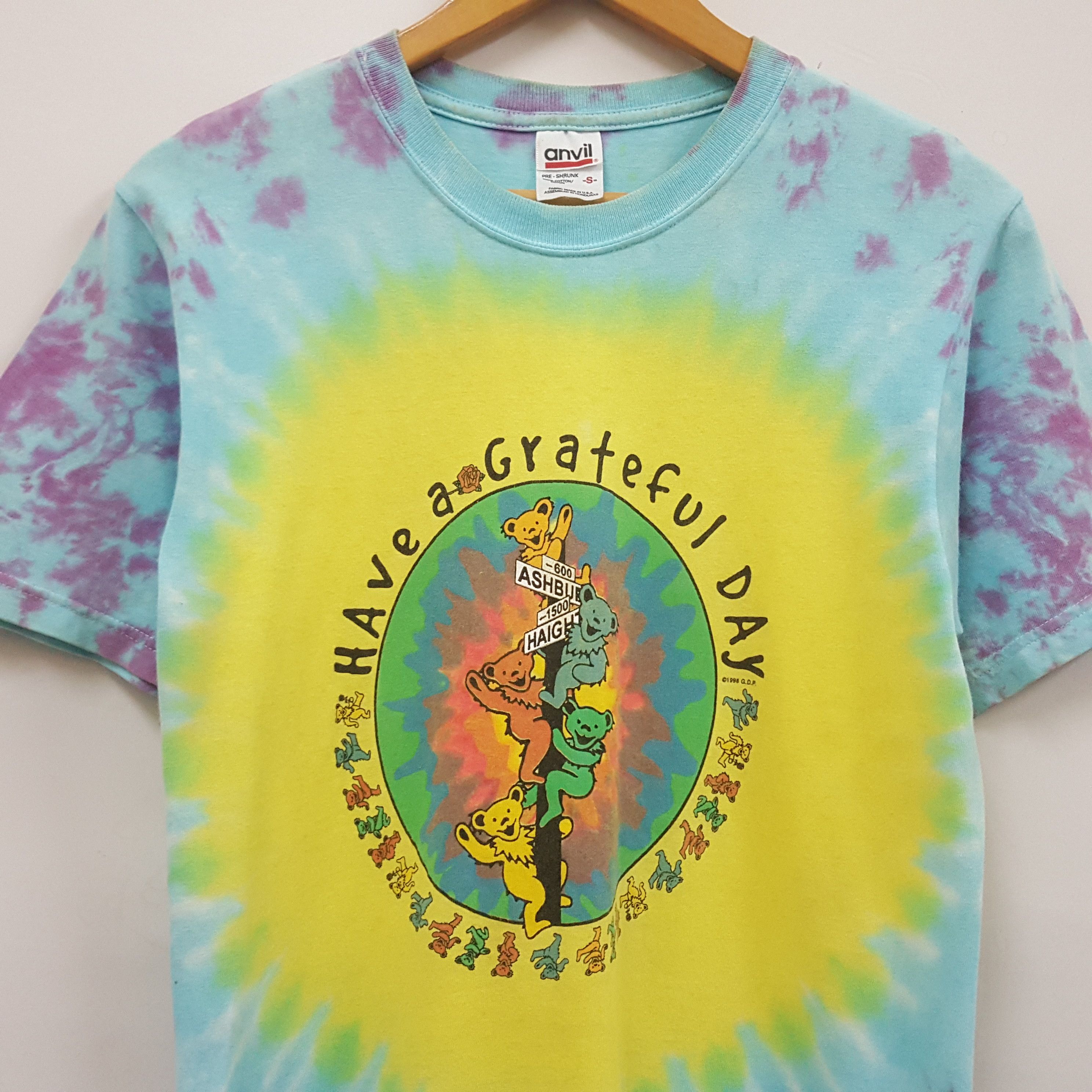 Band Tees × Grateful Dead × Vintage Vintage 90's Grateful Dead American band tie dye t-shirt Size US S / EU 44-46 / 1 - 4 Thumbnail