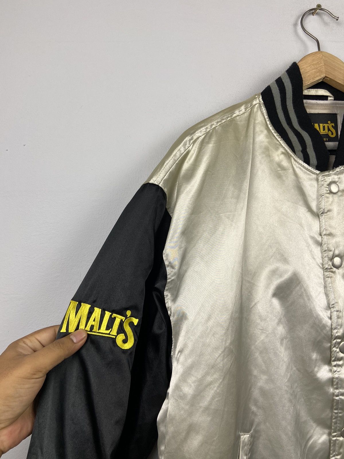 Japanese Brand × Vintage Malt’s Baseball Team Santory Coffee Bombers Baseball Jackets Size US L / EU 52-54 / 3 - 7 Thumbnail