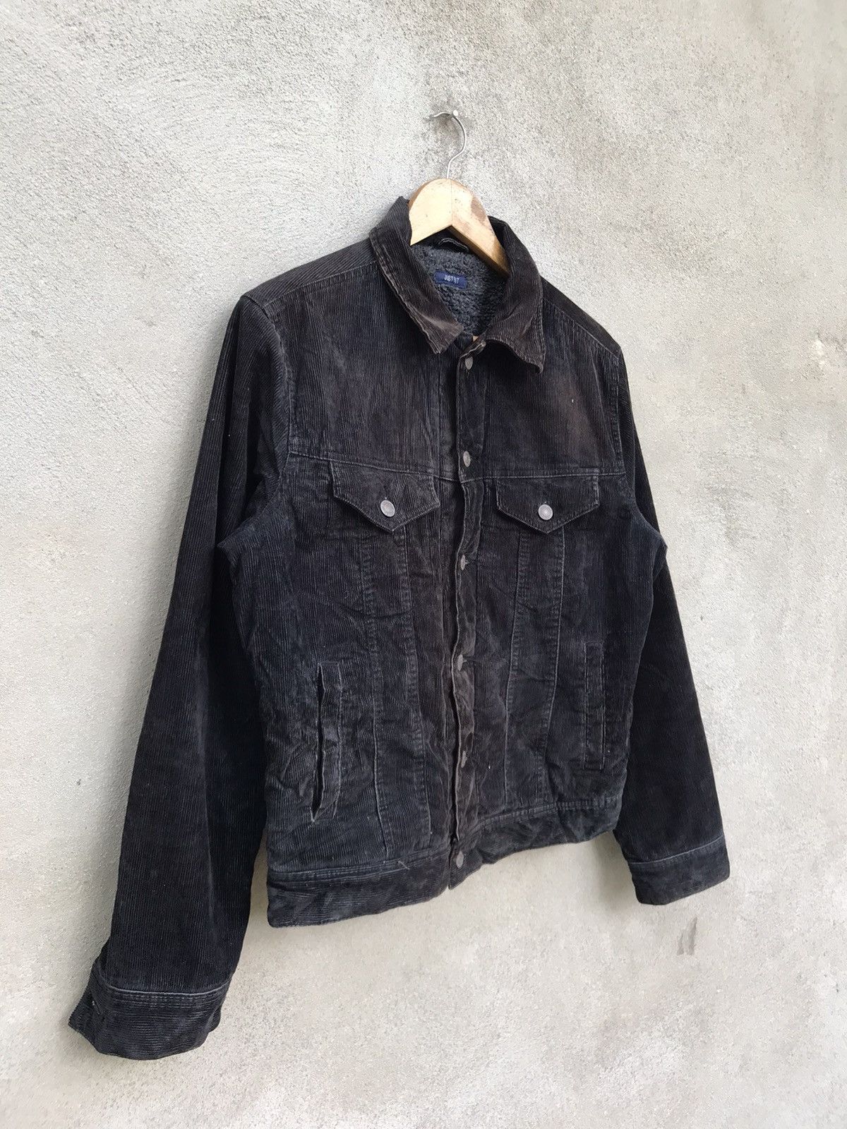20471120 × Beauty Beast × Uniqlo VINTAGE UNIQLO CORDUROY LIKE TRUCKER JACKET Size US S / EU 44-46 / 1 - 3 Thumbnail