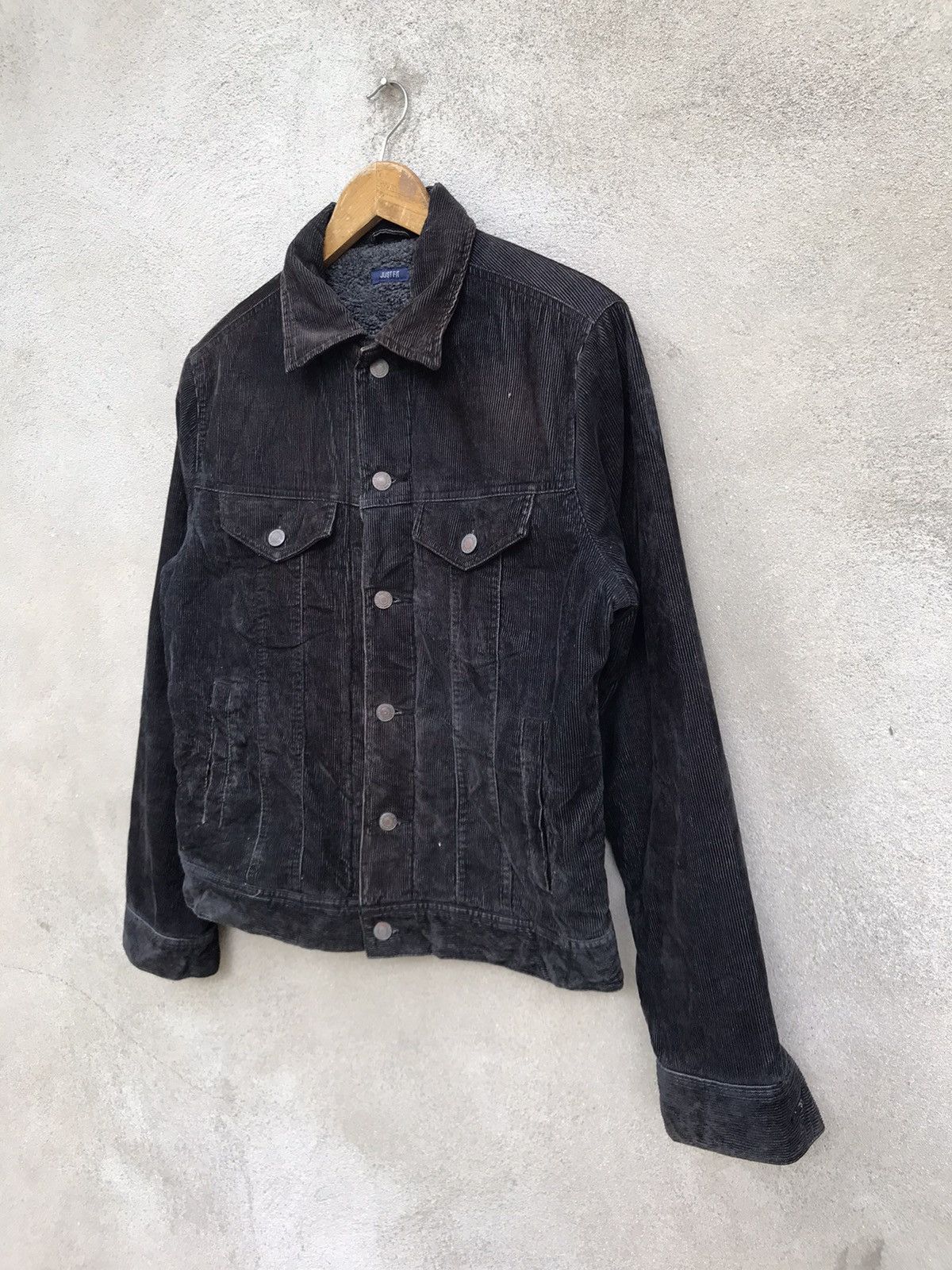 20471120 × Beauty Beast × Uniqlo VINTAGE UNIQLO CORDUROY LIKE TRUCKER JACKET Size US S / EU 44-46 / 1 - 2 Thumbnail