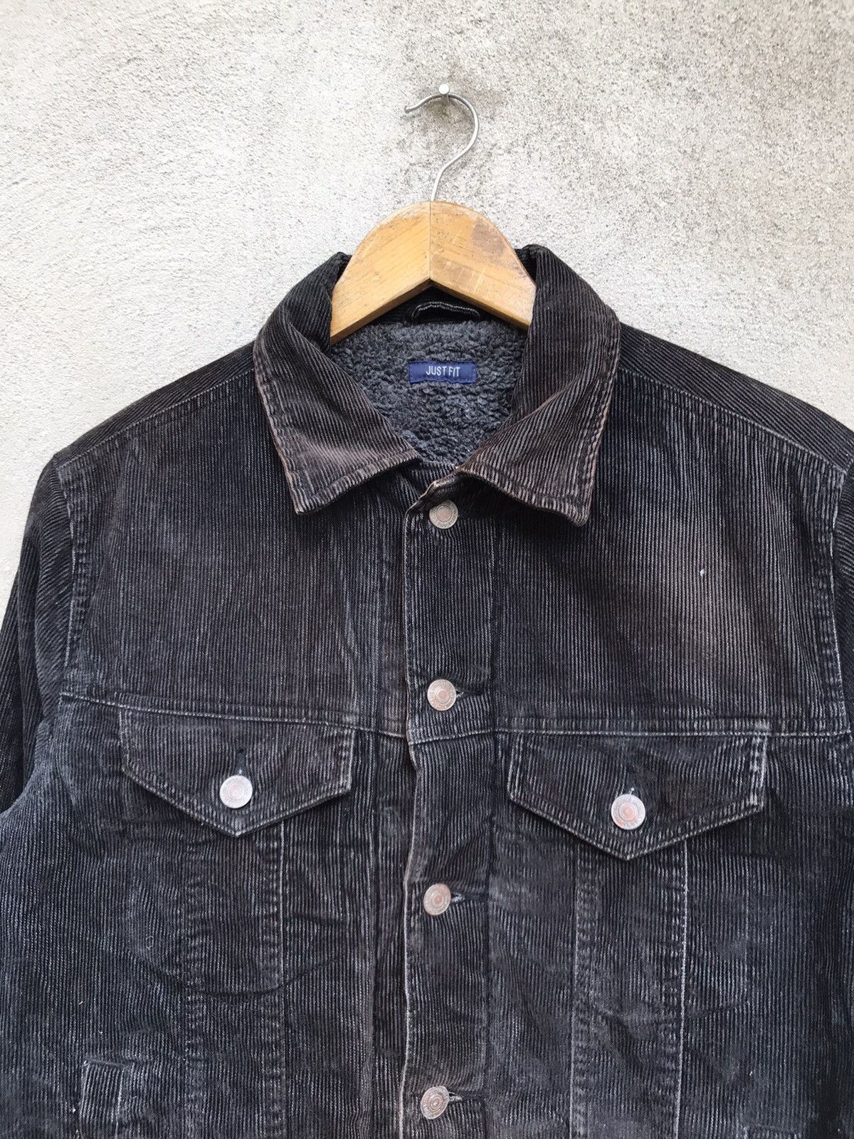 20471120 × Beauty Beast × Uniqlo VINTAGE UNIQLO CORDUROY LIKE TRUCKER JACKET Size US S / EU 44-46 / 1 - 9 Thumbnail