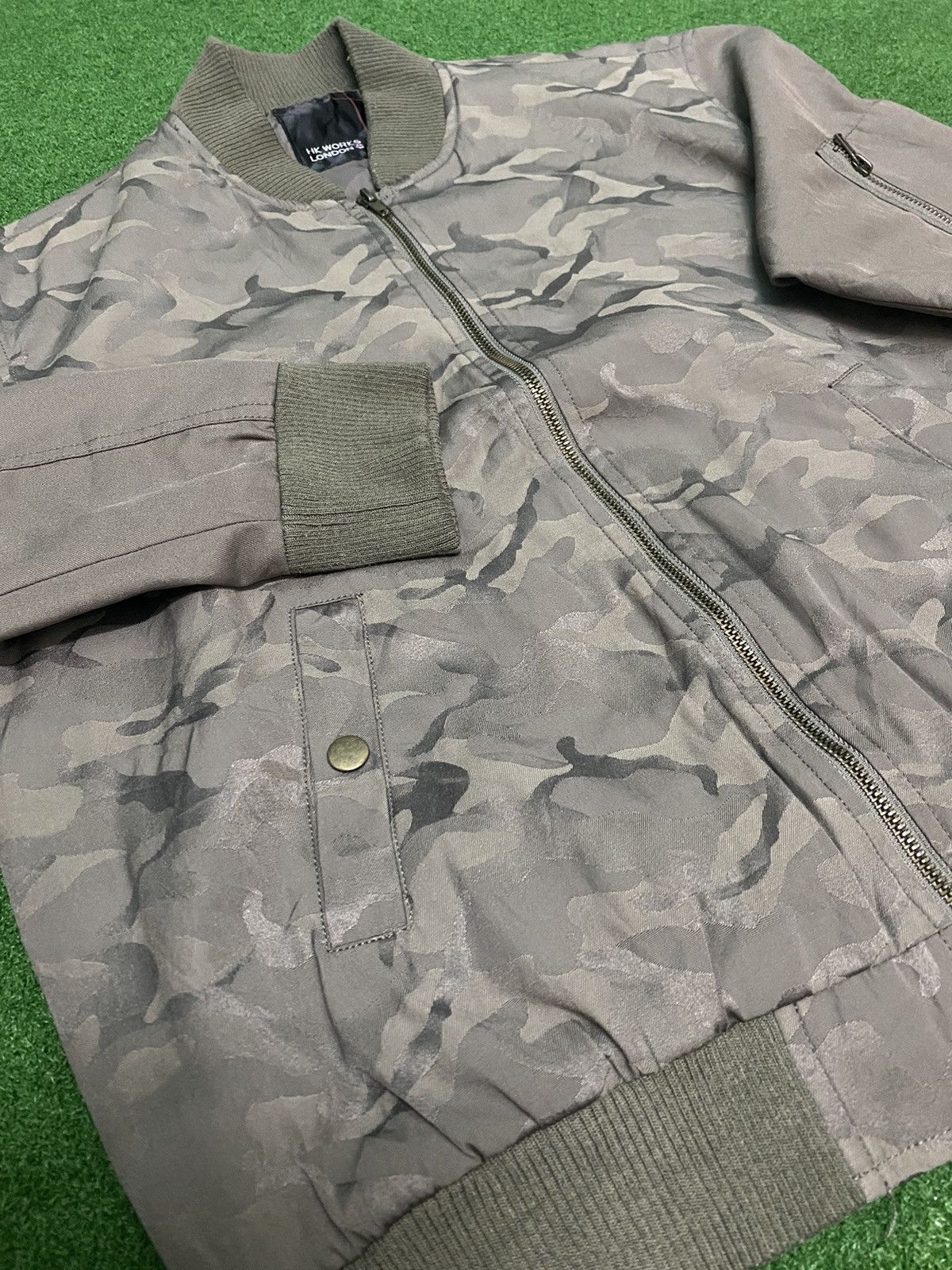 Vintage HK WORKS LONDON CAMO BOMBER JACKET Size US L / EU 52-54 / 3 - 5 Thumbnail