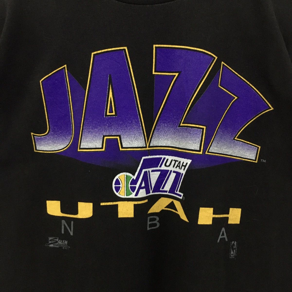 NBA × Salem Sportswear × Vintage Rare Vintage 1992 Jazz Utah NBA By Salem Sportwear Tshirt Size US M / EU 48-50 / 2 - 3 Thumbnail