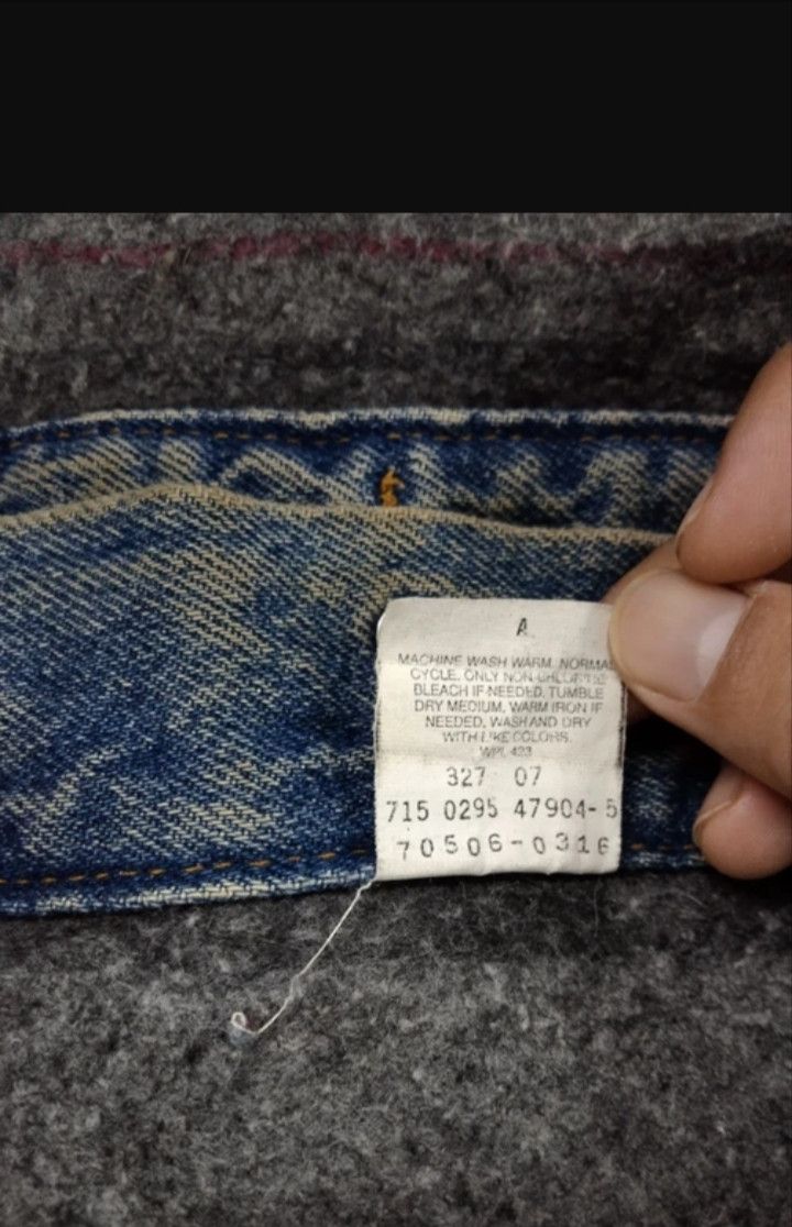 Levi's Vintage Clothing DiSTRESSED LEVIS DENIM LINED BLANKED JACKET Size US L / EU 52-54 / 3 - 7 Thumbnail