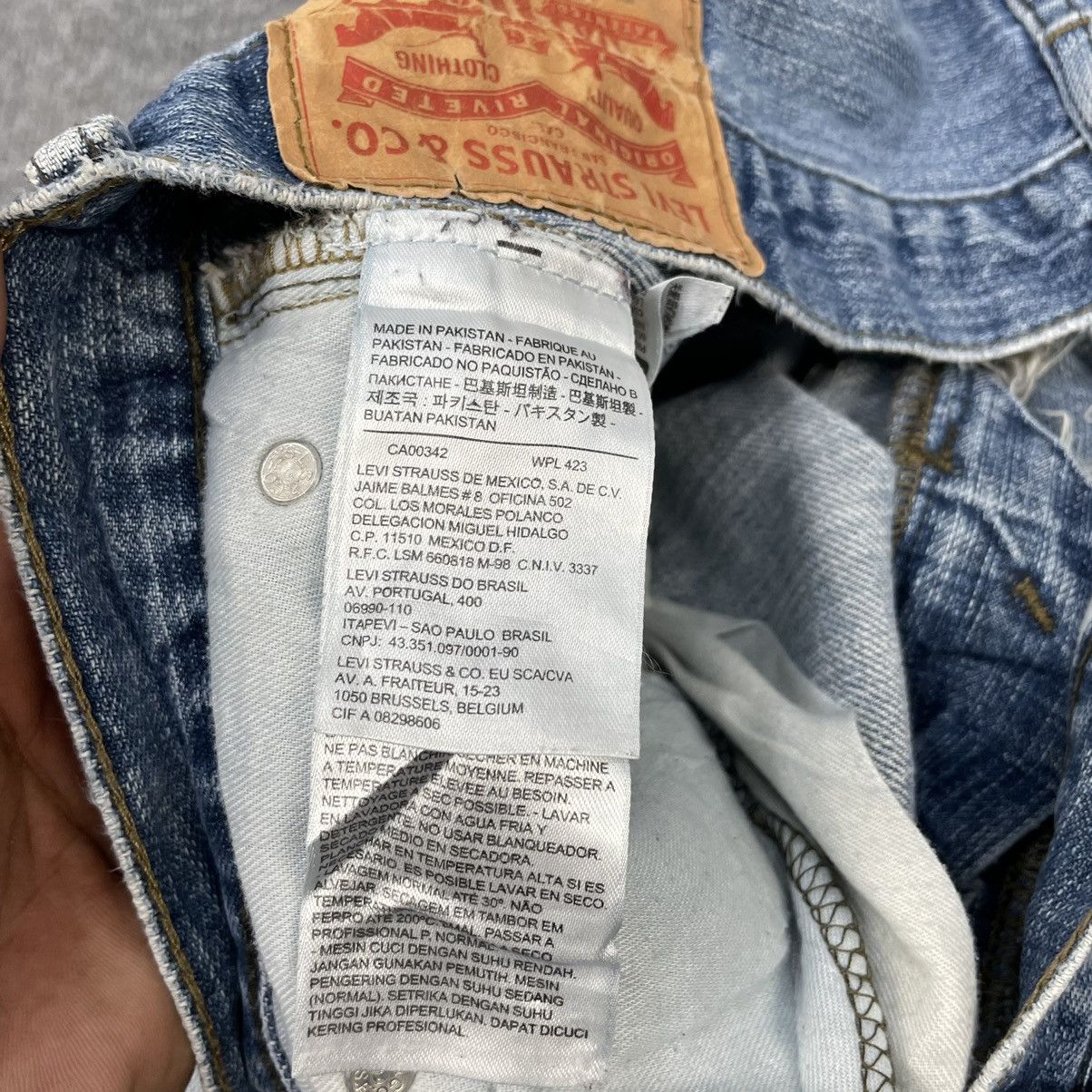 Levi's × Vintage Vintage Levi's 514 Distresseed -wc039 Size US 34 / EU 50 - 6 Thumbnail