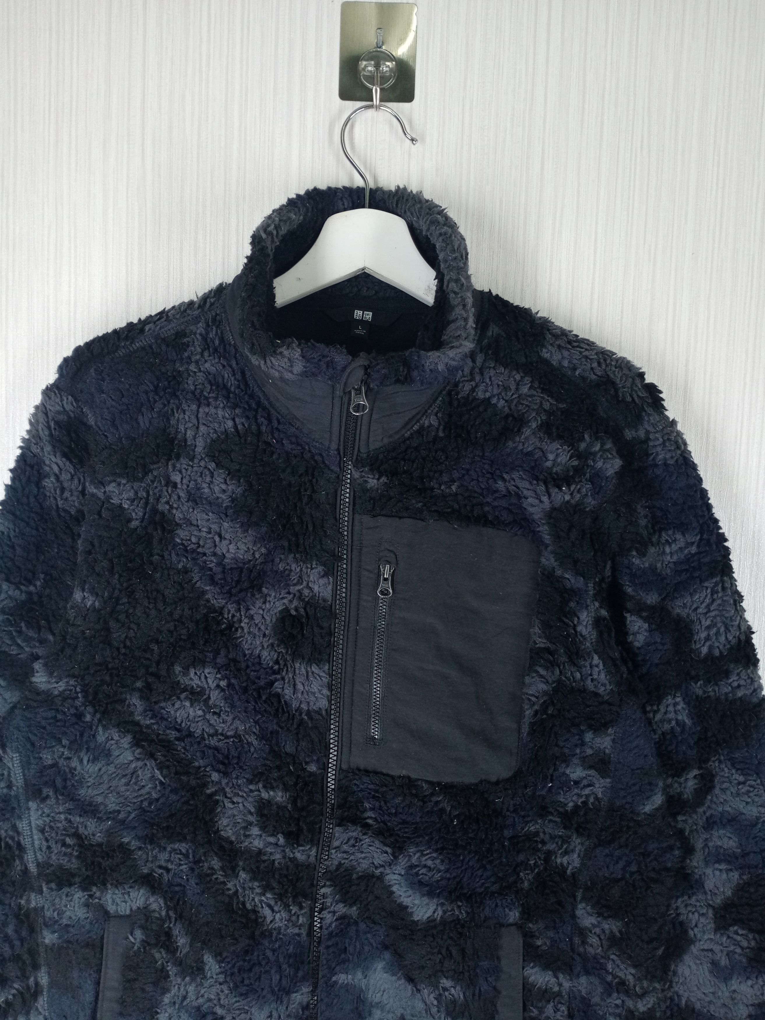 Uniqlo Uniqlo Sherpa Fleece Camo Jacket Size US L / EU 52-54 / 3 - 7 Thumbnail