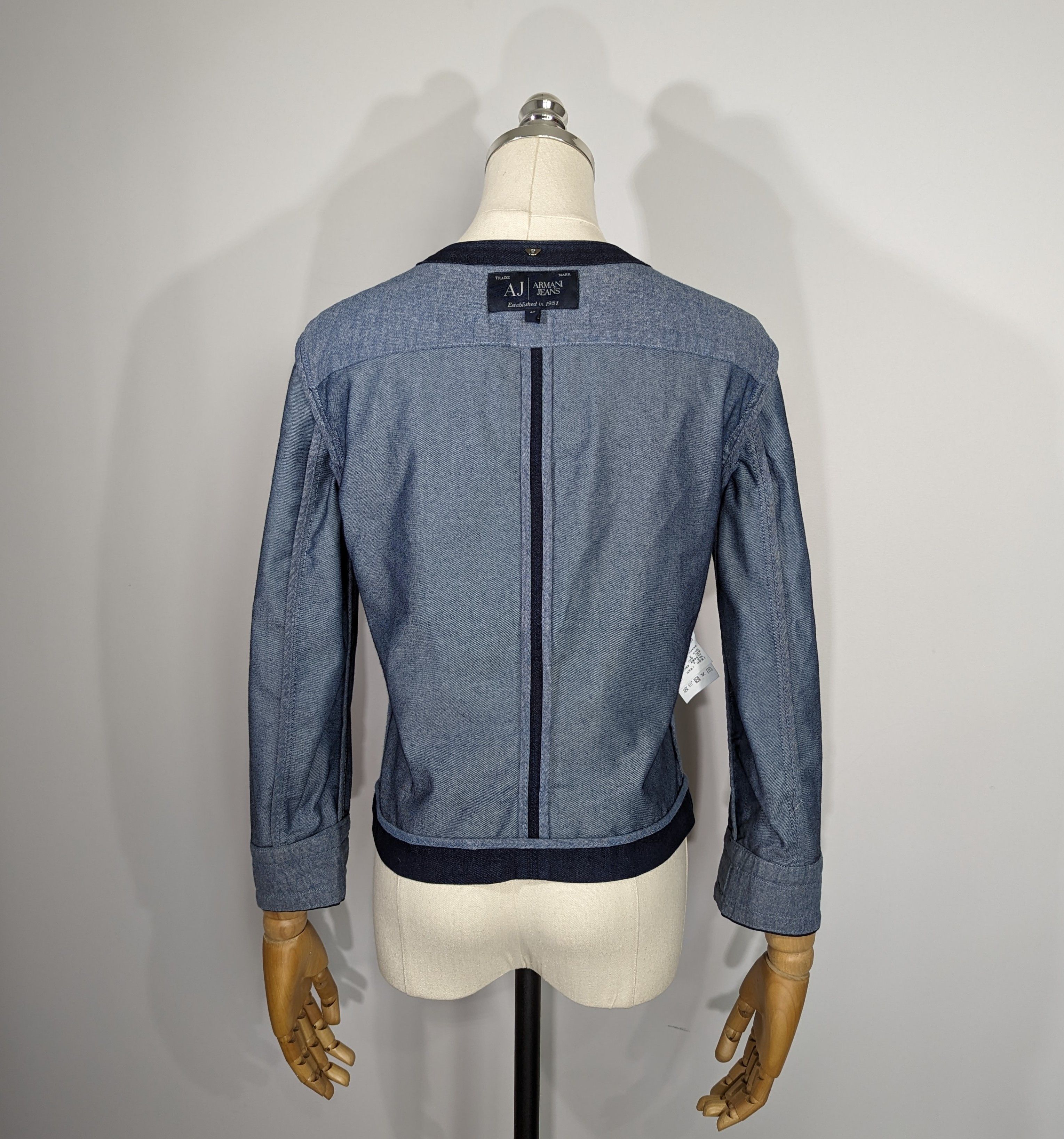 Armani Armani Jeans Women's Denim Jacket Luxury Brand FashionCasual Size S / US 4 / IT 40 - 13 Thumbnail