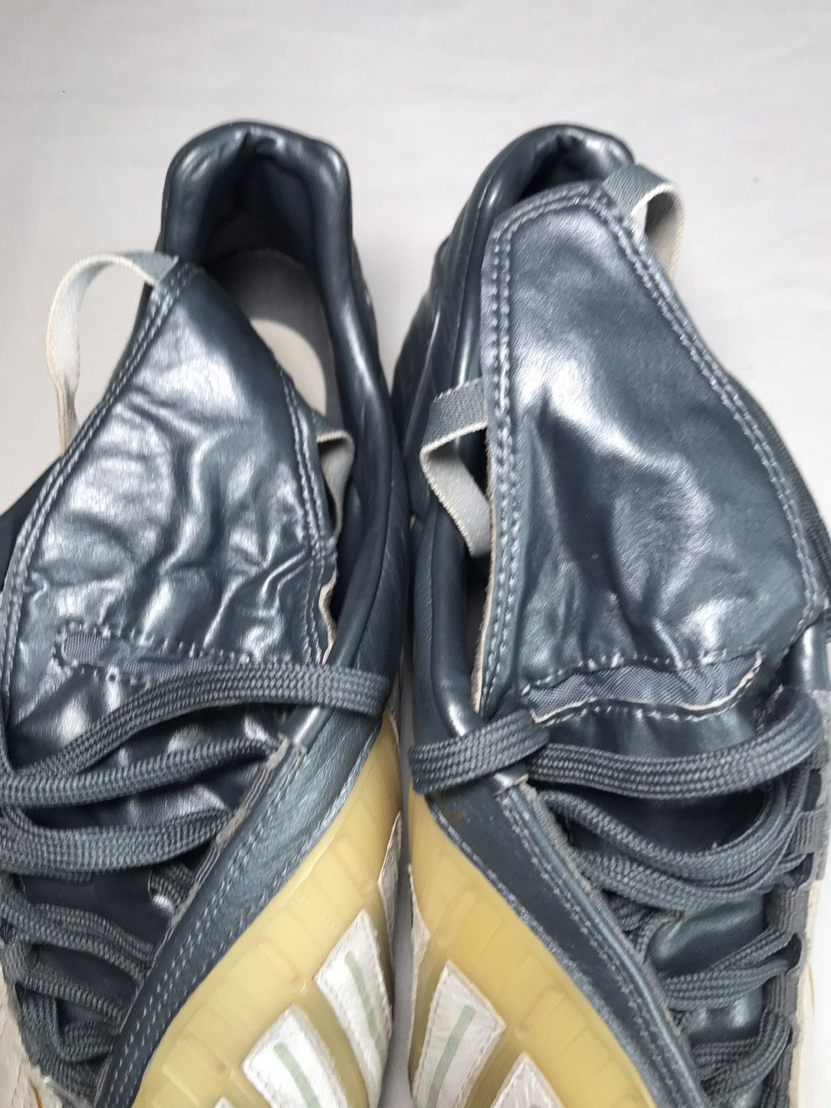 Adidas Vintage Retro boots Adidas predator 2008 football shoes Size US 8.5 / EU 41-42 - 13 Thumbnail
