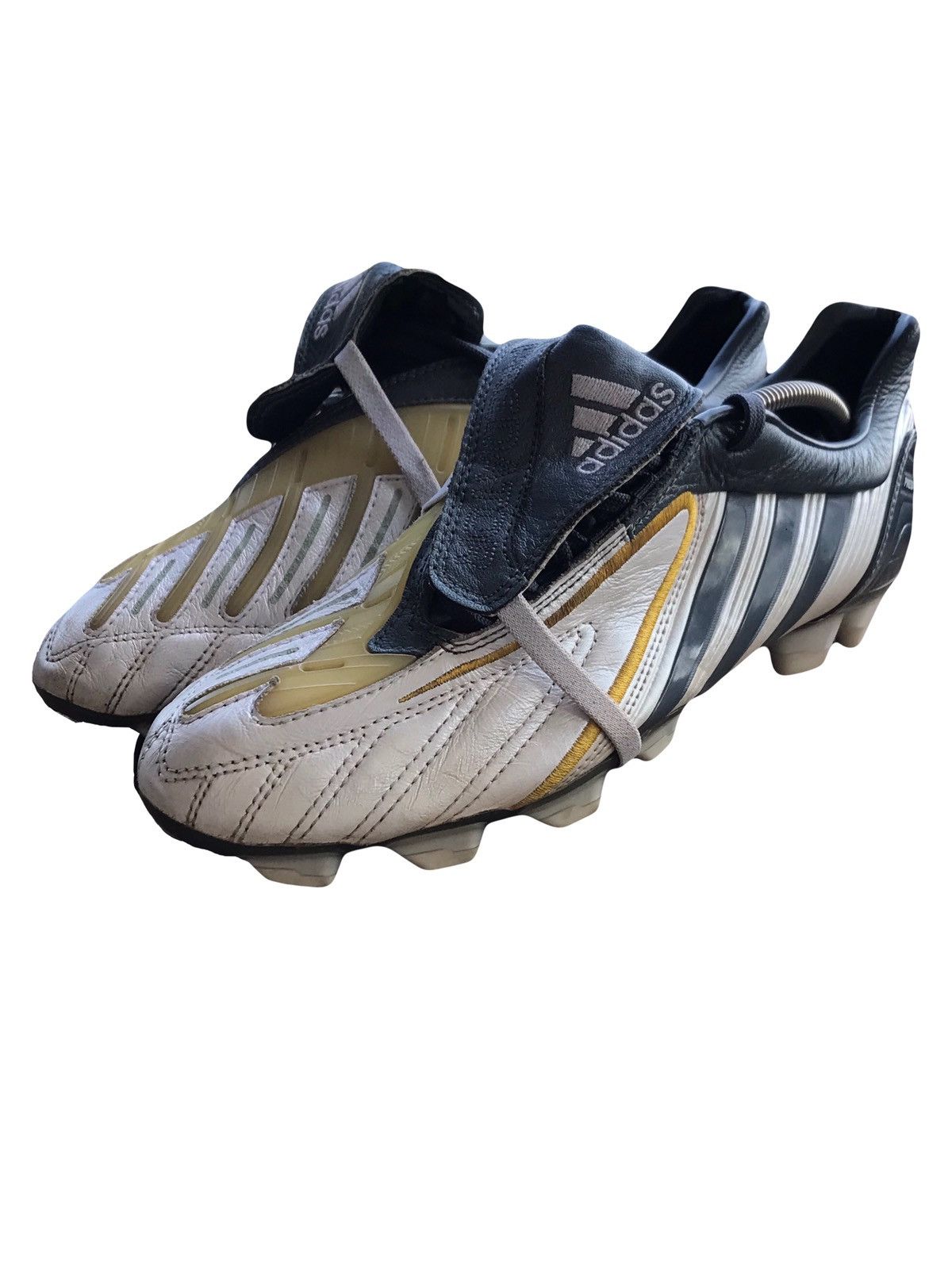 Retro Boots Adidas Predator 2008 Football Shoes in White, Men's (Size 8.5)