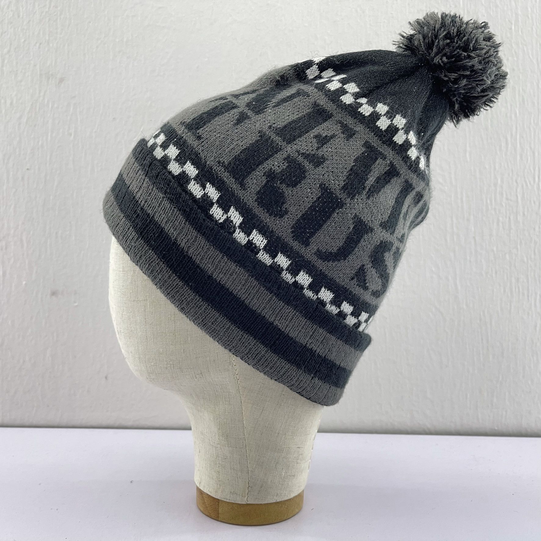 Other Never Trust Skull Design Beanie Hats-BH2078 Size ONE SIZE - 1 Thumbnail